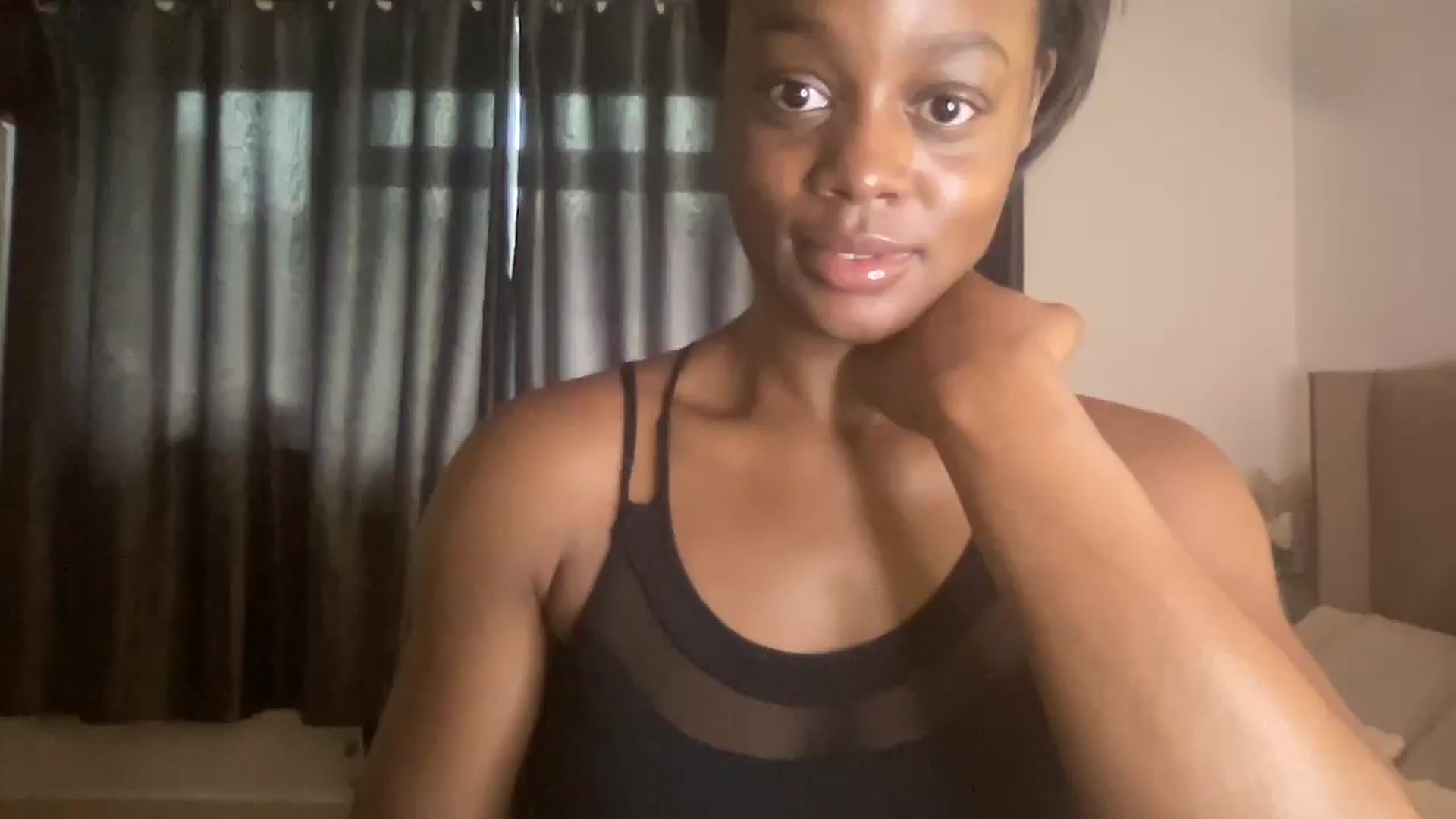 Gallery image thumbnail from SweetXEbony1's myfreecams stream on, 04/16/2025, 07:57 image 10 of 20