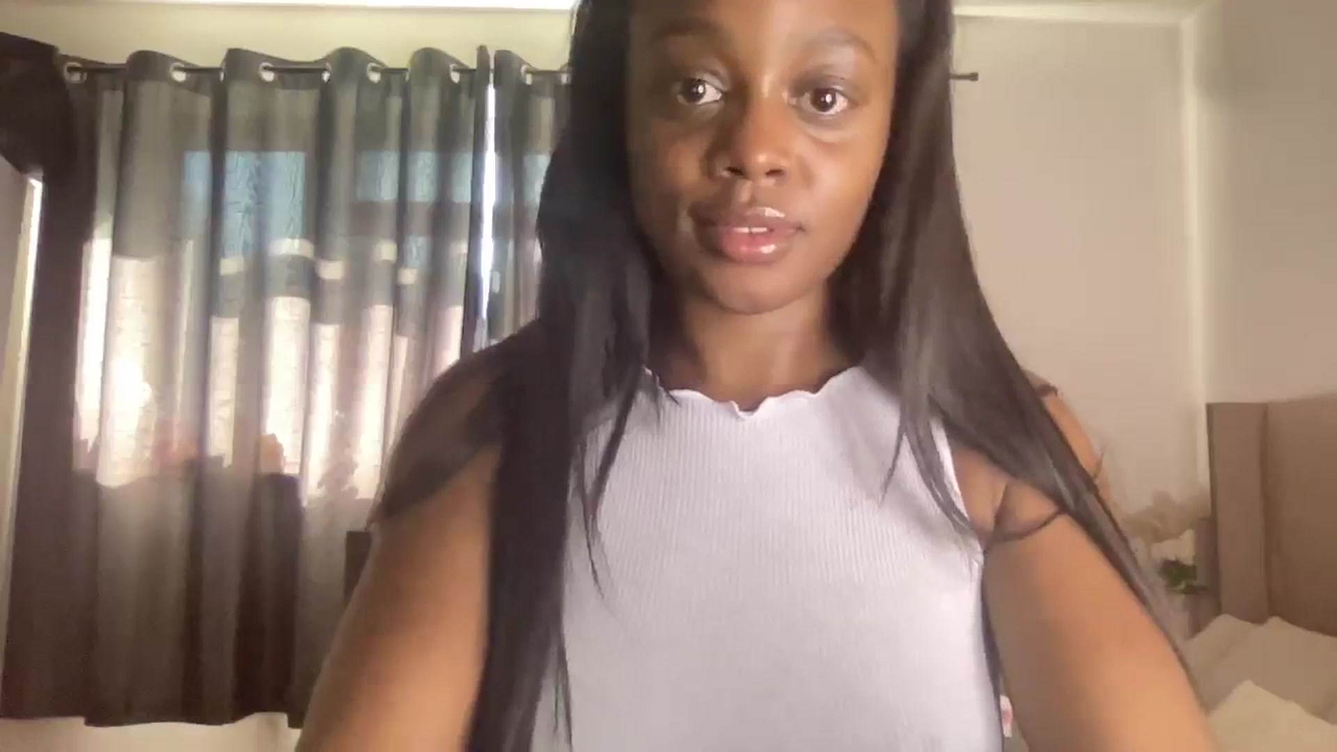 Gallery image thumbnail from SweetXEbony1's myfreecams stream on, 04/16/2025, 15:15 image 16 of 20
