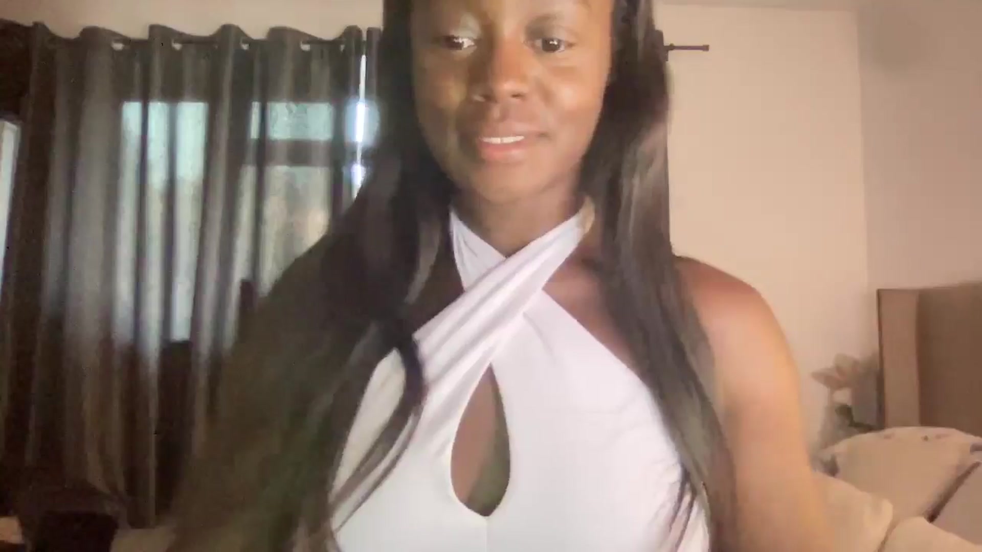 Gallery image thumbnail from SweetXEbony1's myfreecams stream on, 08/06/2025, 06:01 image 6 of 20