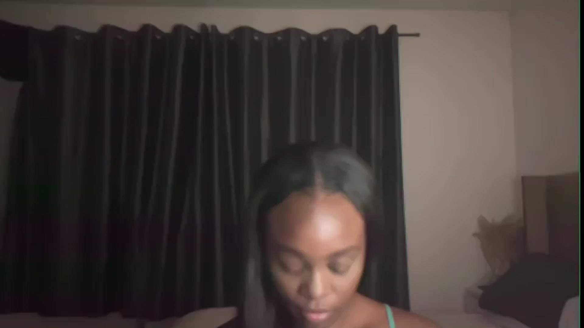 Gallery image thumbnail from SweetXEbony1's myfreecams stream on, 11/27/2025, 07:06 image 12 of 20