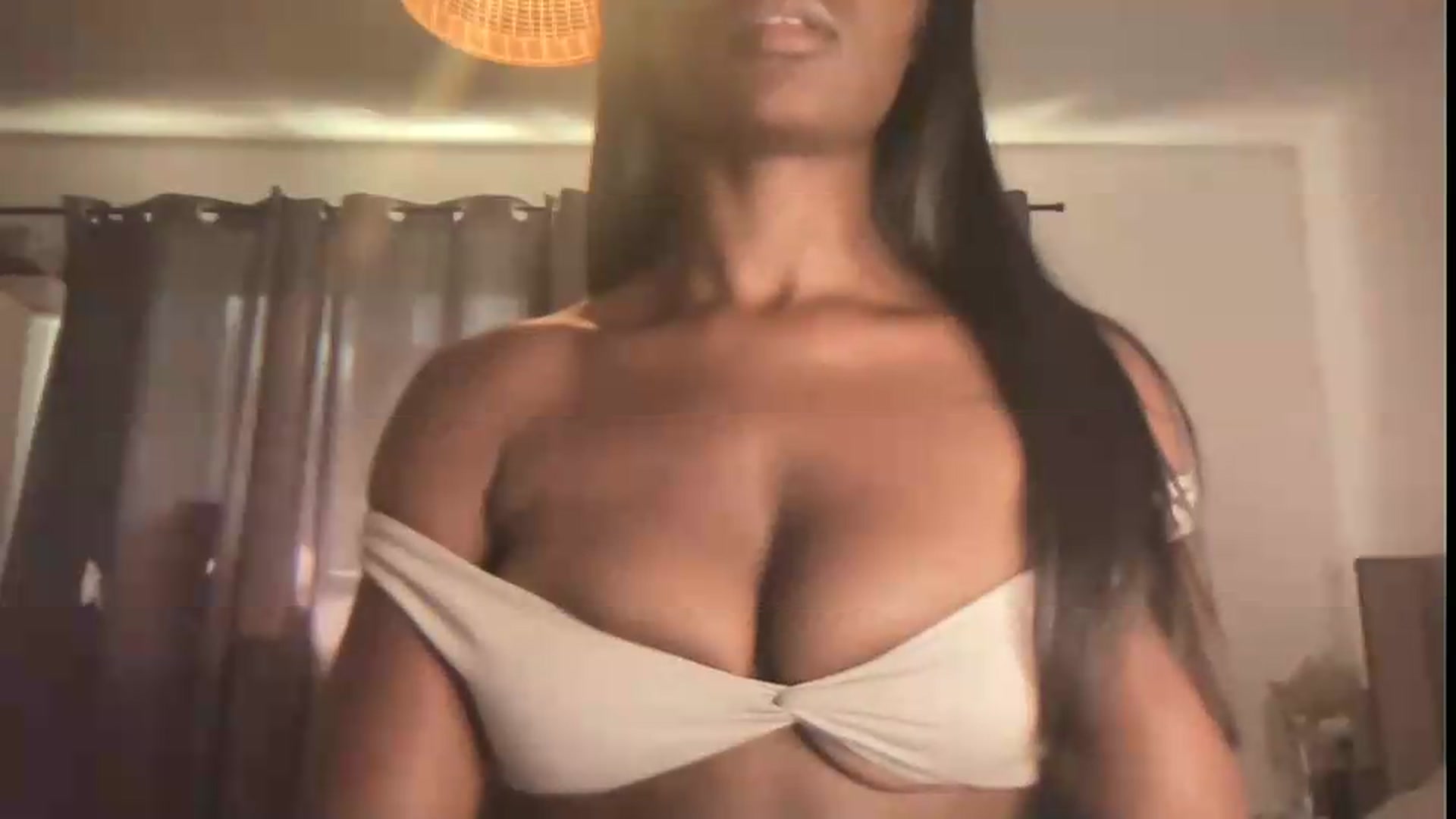 Gallery image thumbnail from SweetXEbony1's myfreecams stream on, 06/02/2026, 14:11 image 15 of 20