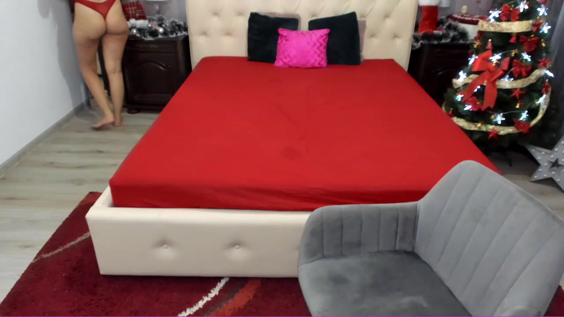 Gallery image thumbnail from Sweet_KK's myfreecams stream on, 12/22/2022, 22:28 image 3 of 20