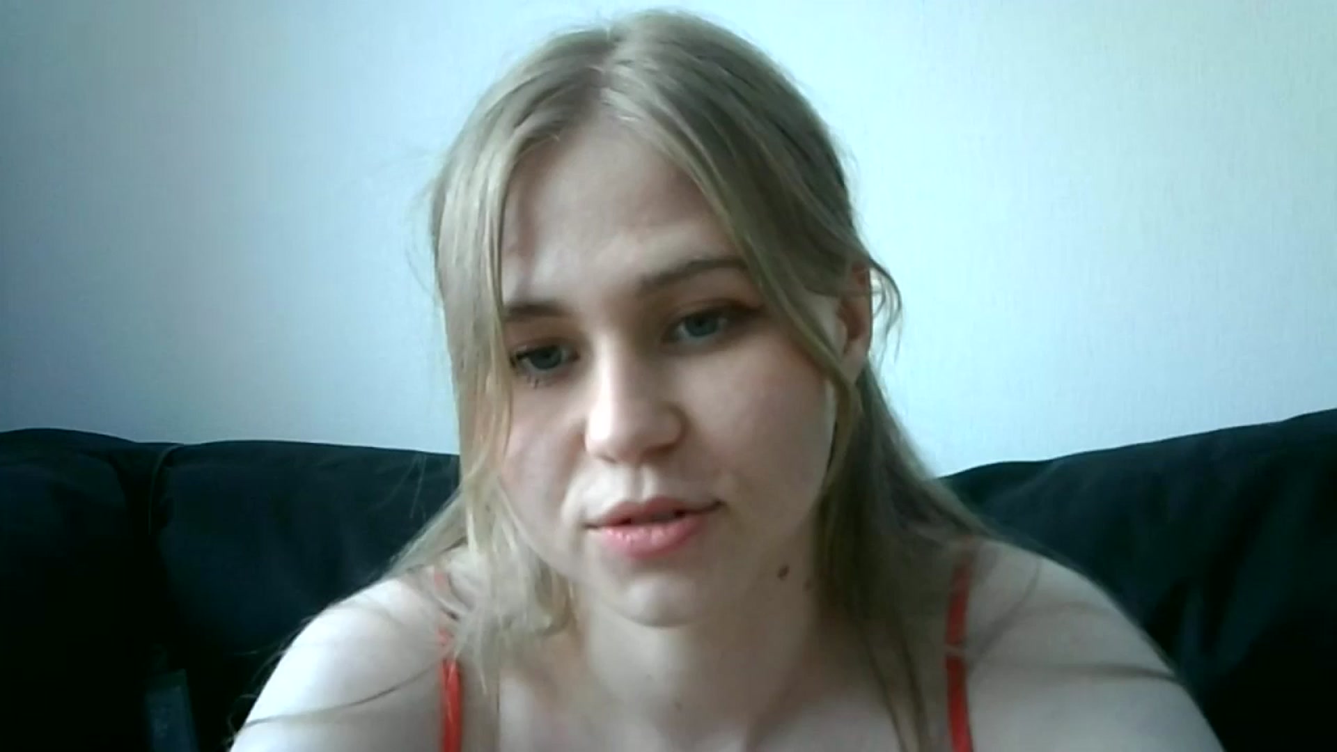 Gallery image thumbnail from Sweet_Lipsss_'s myfreecams stream on, 06/10/2024, 14:44 image 6 of 20