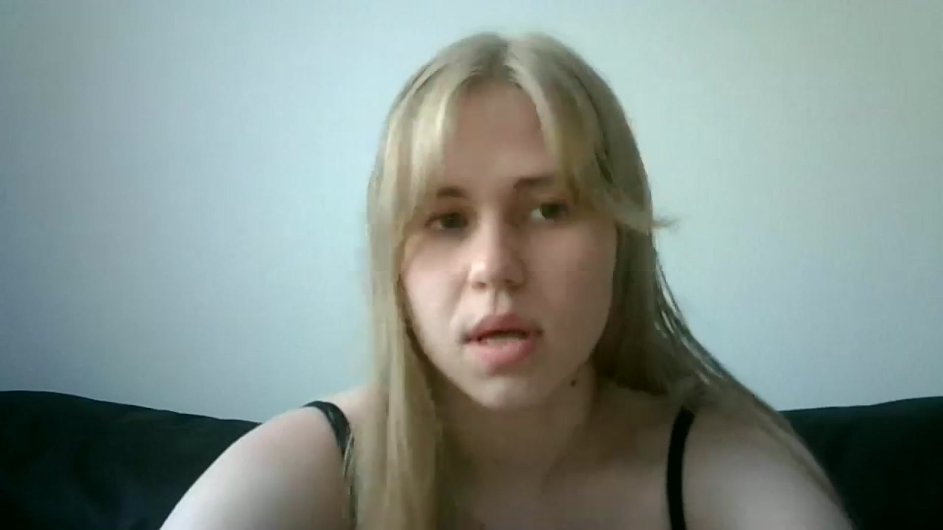Gallery image thumbnail from Sweet_Lipsss_'s myfreecams stream on, 07/18/2024, 11:07 image 7 of 20