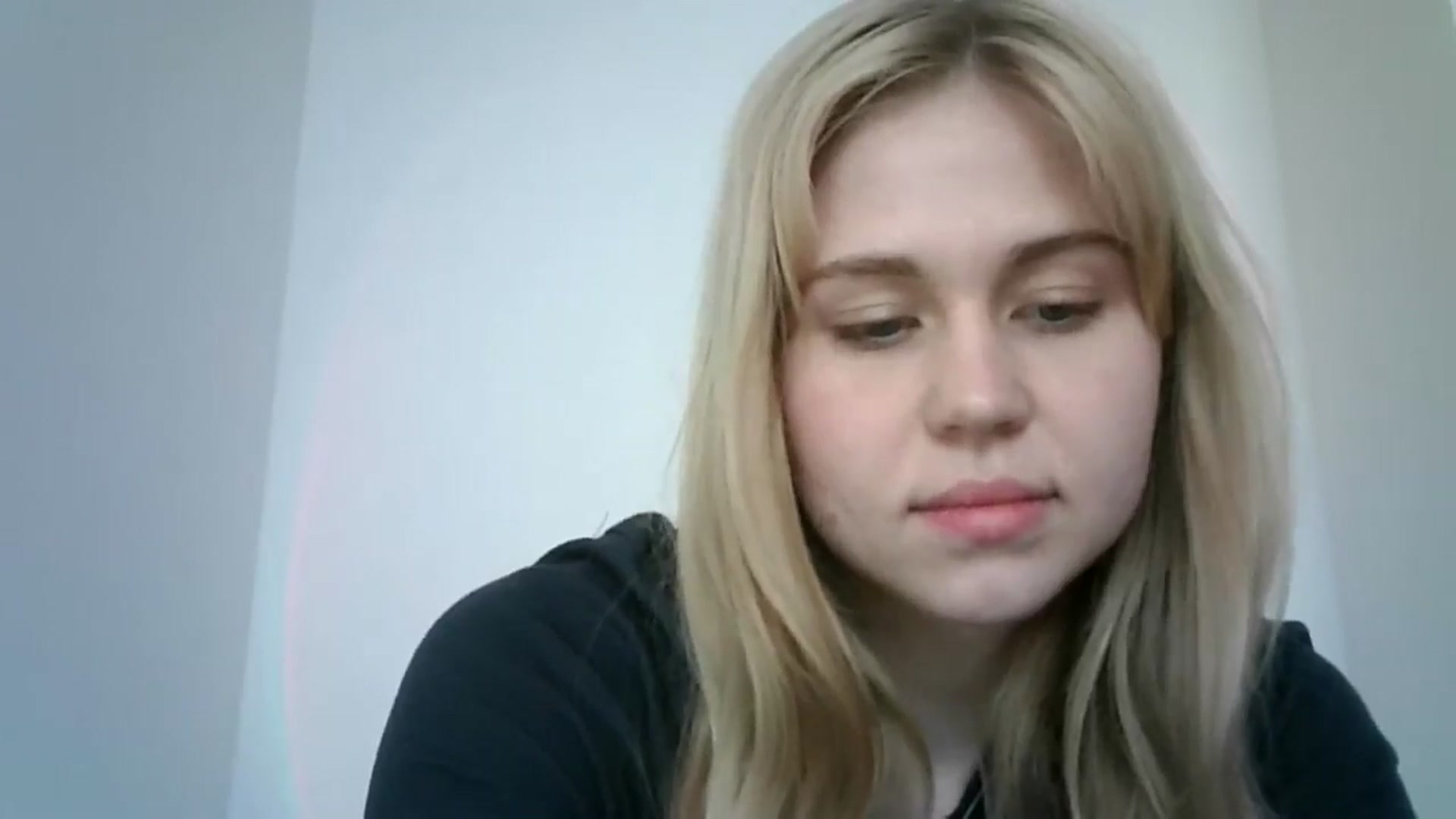 Gallery image thumbnail from Sweet_Lipsss_'s myfreecams stream on, 04/21/2025, 11:29 image 2 of 20