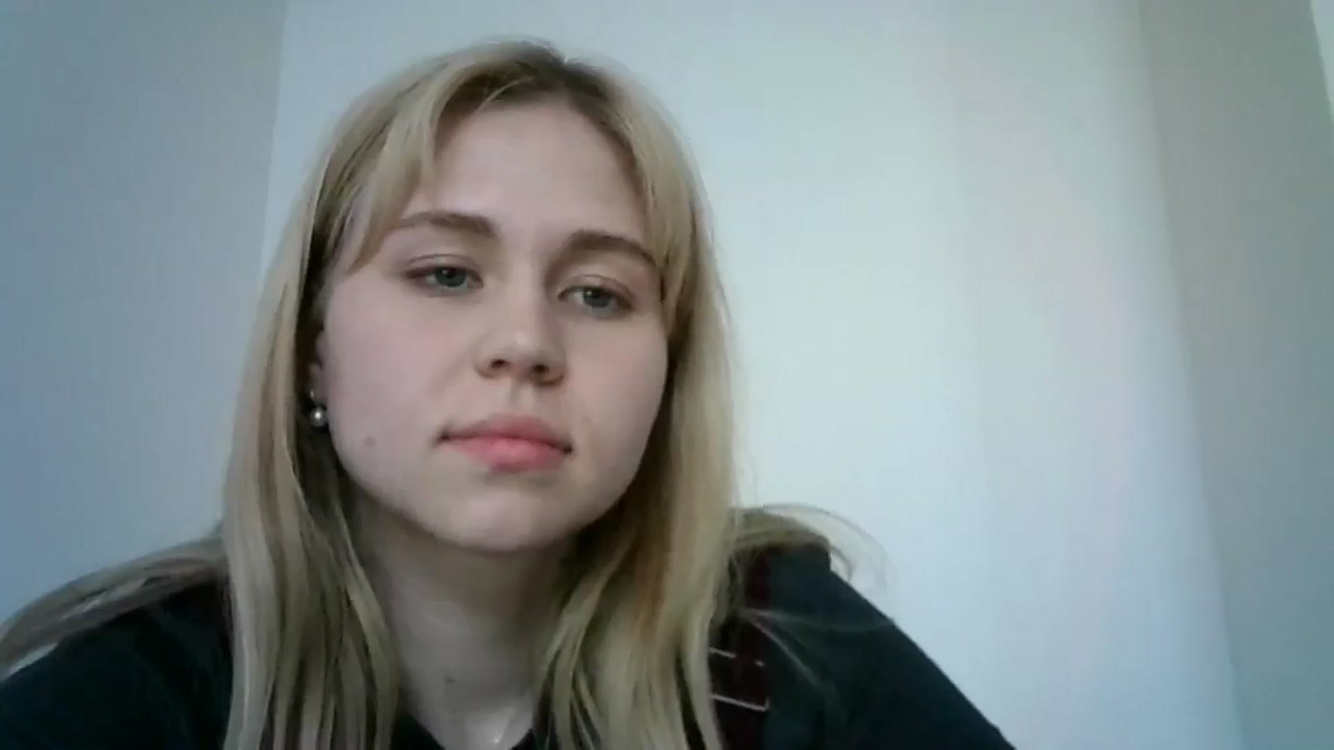 Gallery image thumbnail from Sweet_Lipsss_'s myfreecams stream on, 04/21/2025, 11:29 image 19 of 20