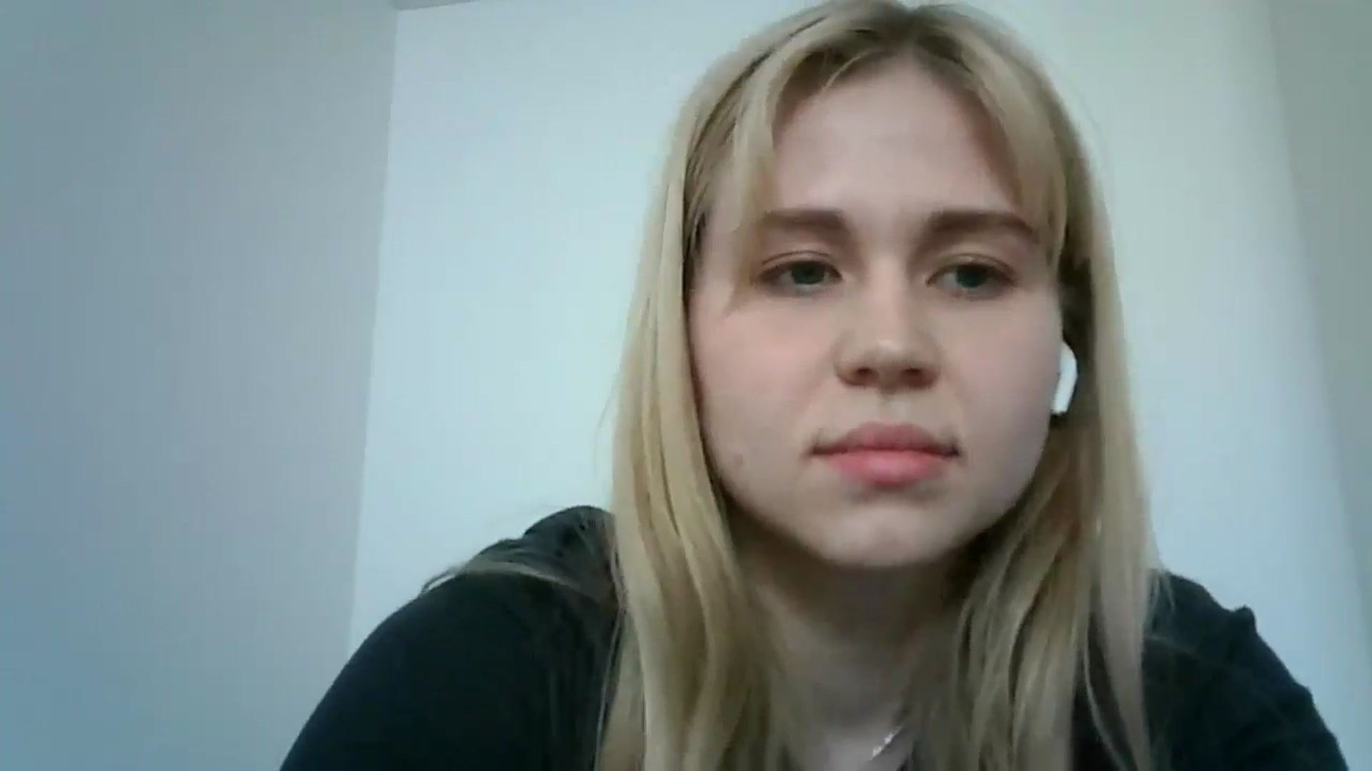 Gallery image thumbnail from Sweet_Lipsss_'s myfreecams stream on, 04/21/2025, 12:07 image 13 of 20