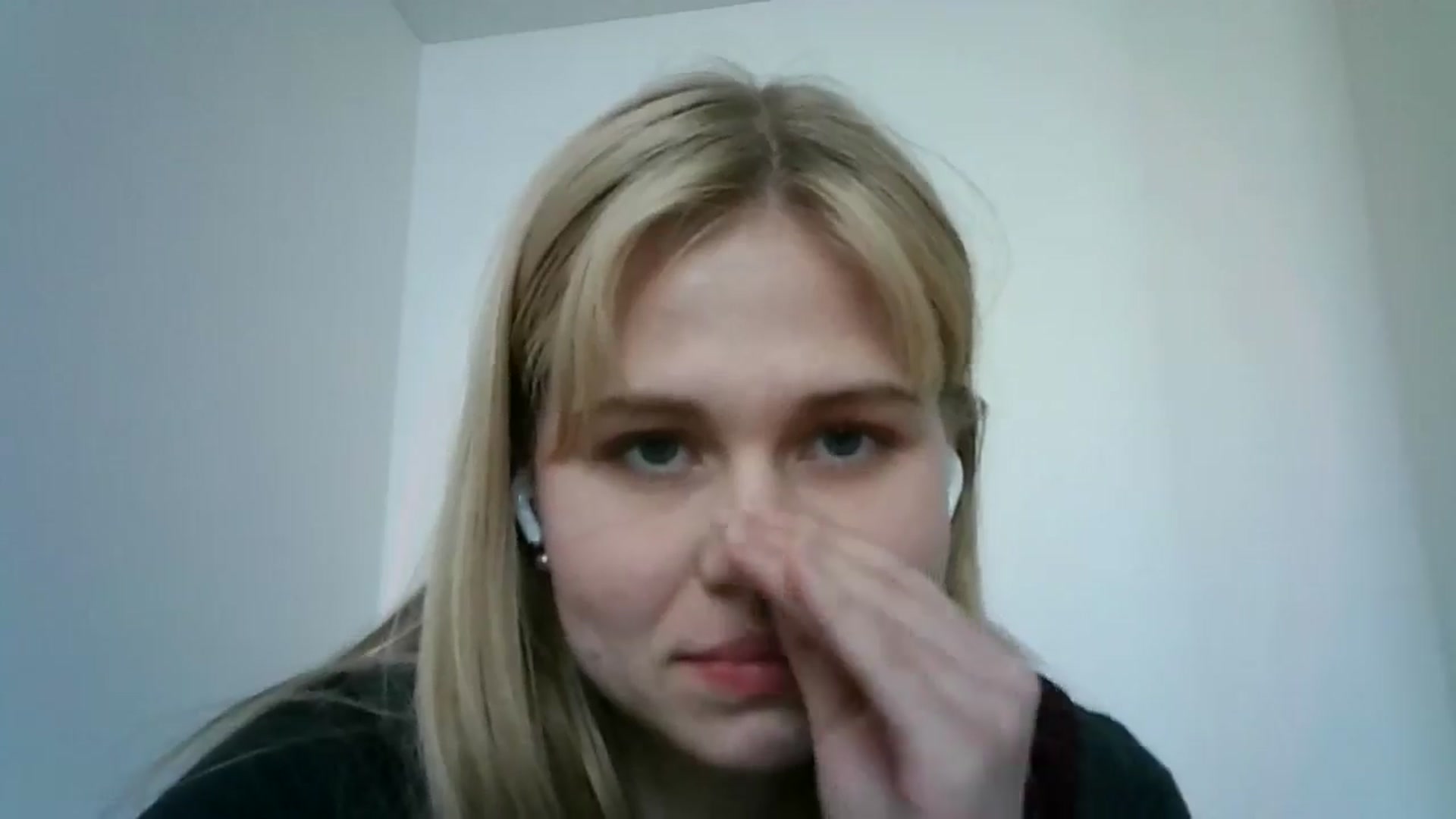 Gallery image thumbnail from Sweet_Lipsss_'s myfreecams stream on, 04/21/2025, 12:07 image 2 of 20