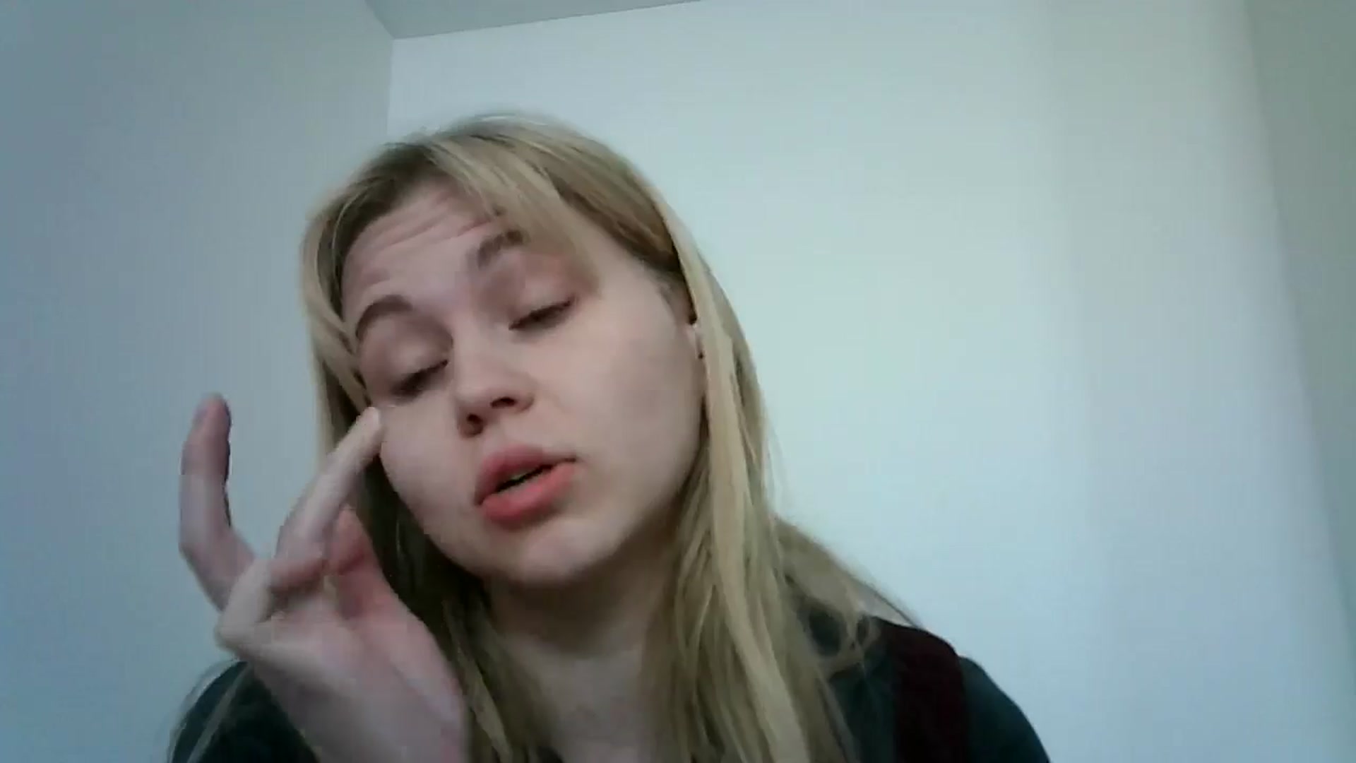 Gallery image thumbnail from Sweet_Lipsss_'s myfreecams stream on, 04/21/2025, 12:07 image 5 of 20