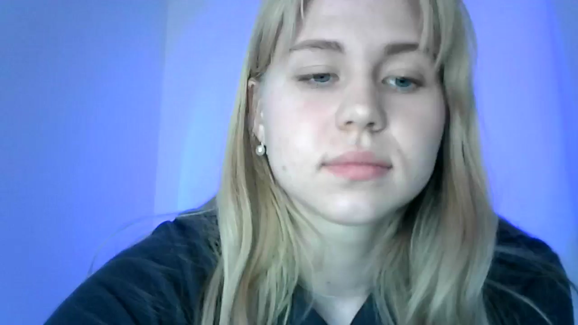 Gallery image thumbnail from Sweet_Lipsss_'s myfreecams stream on, 04/21/2025, 13:33 image 20 of 20