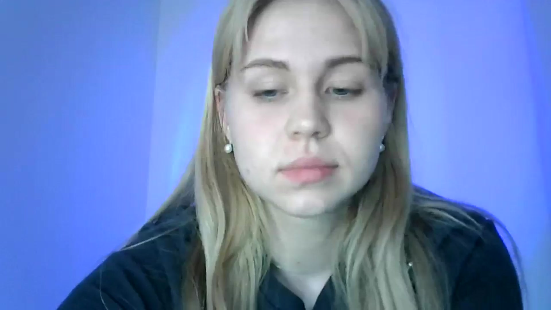 Gallery image thumbnail from Sweet_Lipsss_'s myfreecams stream on, 04/21/2025, 13:33 image 7 of 20