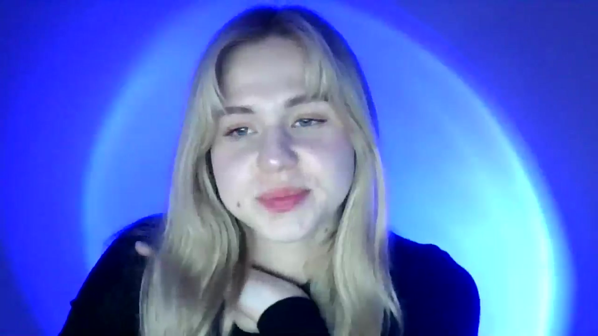 Gallery image thumbnail from Sweet_Lipsss_'s myfreecams stream on, 05/09/2025, 16:57 image 18 of 20