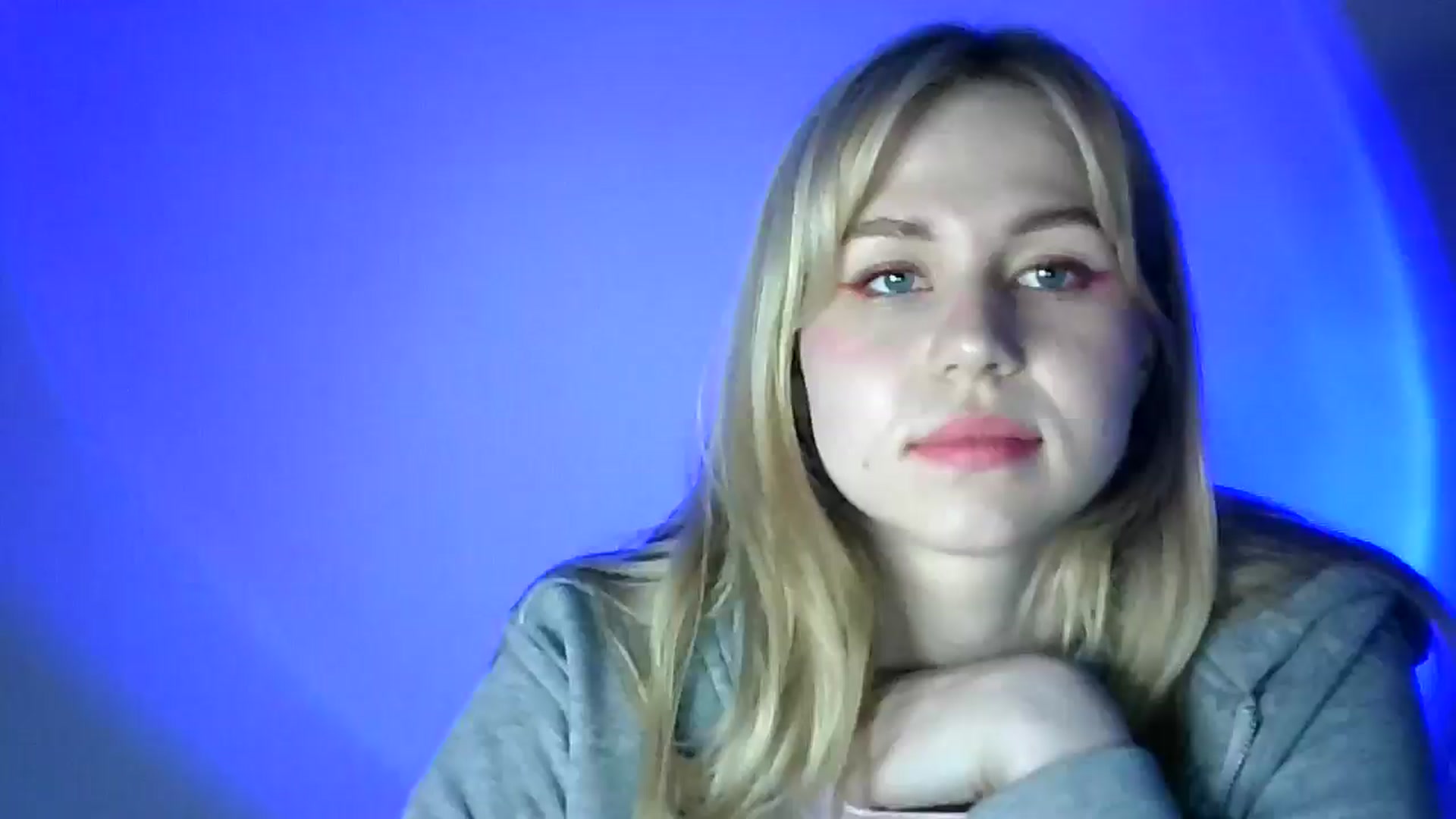 Gallery image thumbnail from Sweet_Lipsss_'s myfreecams stream on, 05/12/2025, 18:14 image 18 of 20