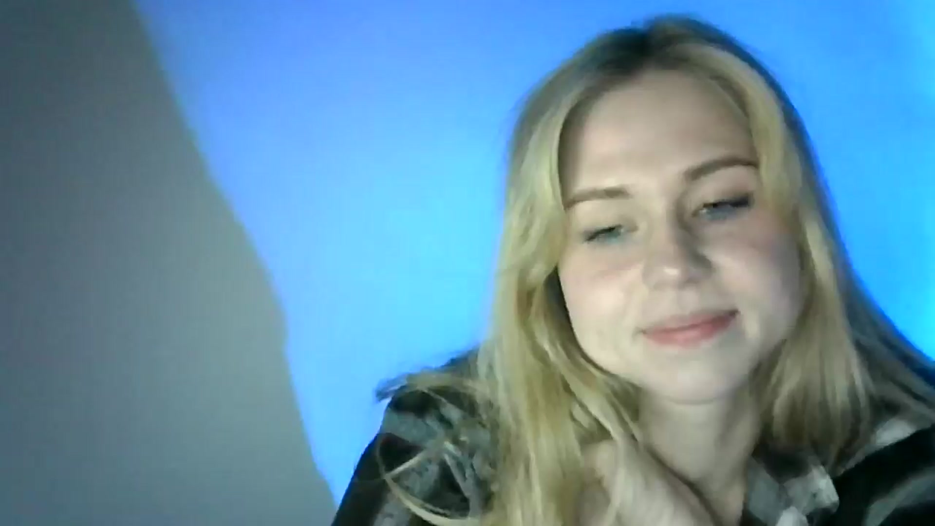 Gallery image thumbnail from Sweet_Lipsss_'s myfreecams stream on, 05/20/2025, 17:38 image 5 of 20