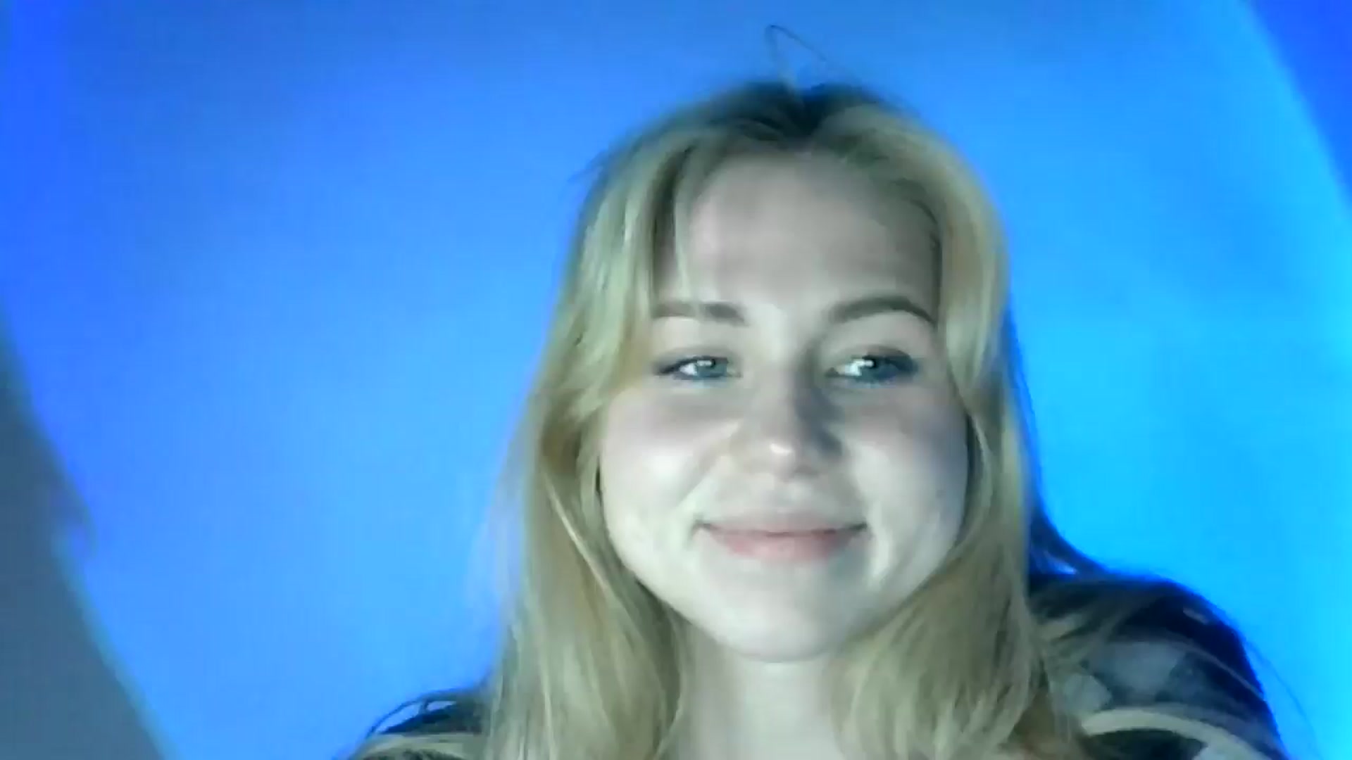 Gallery image thumbnail from Sweet_Lipsss_'s myfreecams stream on, 05/20/2025, 17:38 image 13 of 20