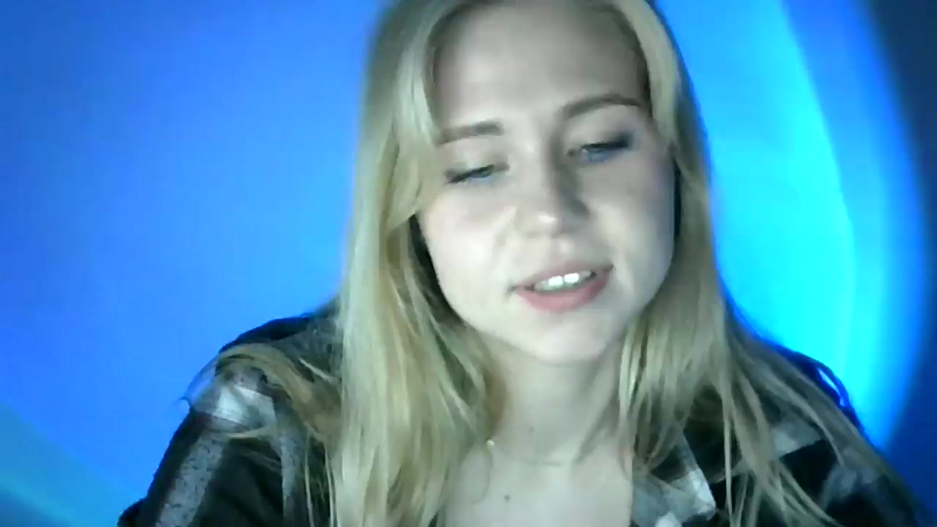 Gallery image thumbnail from Sweet_Lipsss_'s myfreecams stream on, 05/20/2025, 19:55 image 4 of 20