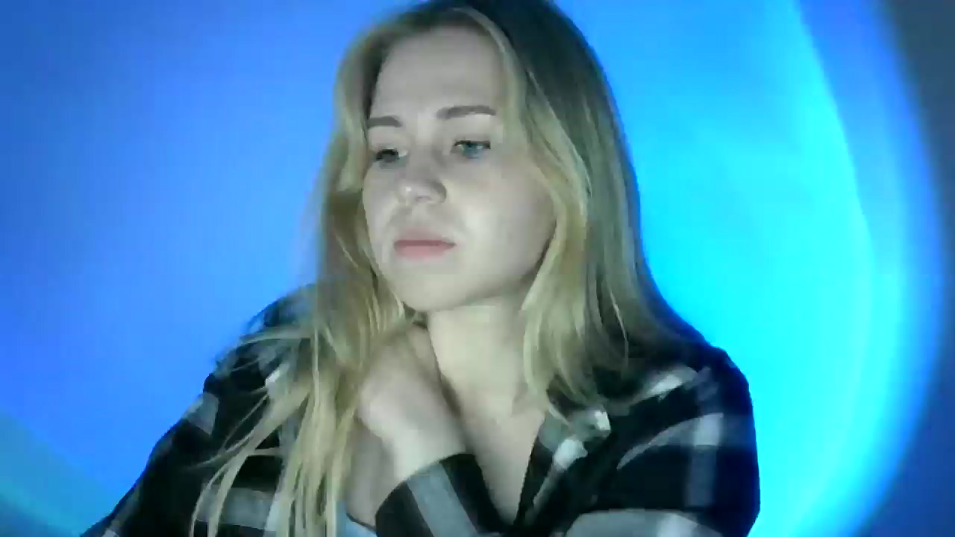 Gallery image thumbnail from Sweet_Lipsss_'s myfreecams stream on, 05/20/2025, 19:55 image 1 of 20