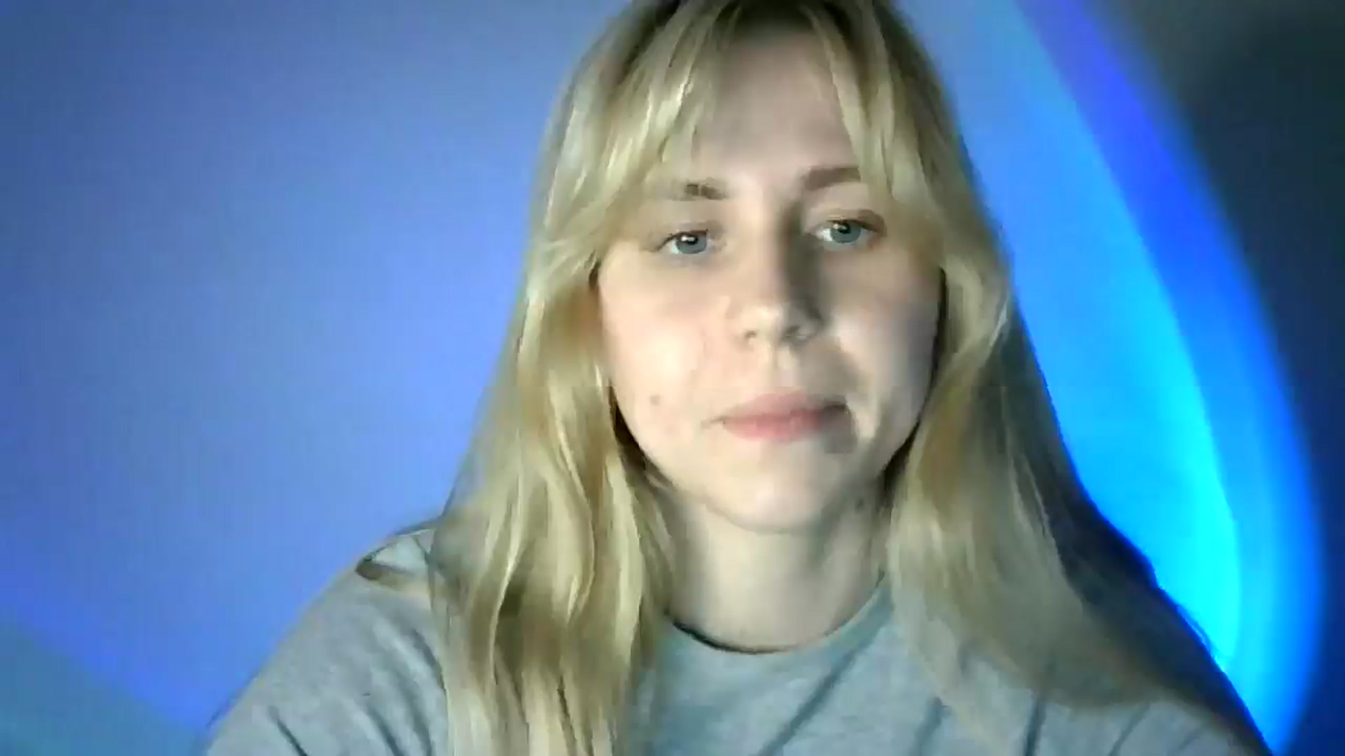 Gallery image thumbnail from Sweet_Lipsss_'s myfreecams stream on, 05/26/2025, 17:42 image 19 of 20