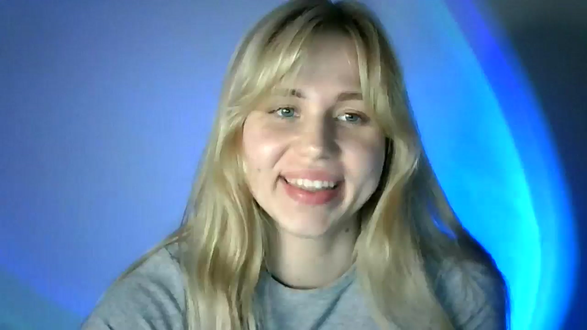 Gallery image thumbnail from Sweet_Lipsss_'s myfreecams stream on, 05/26/2025, 17:42 image 20 of 20