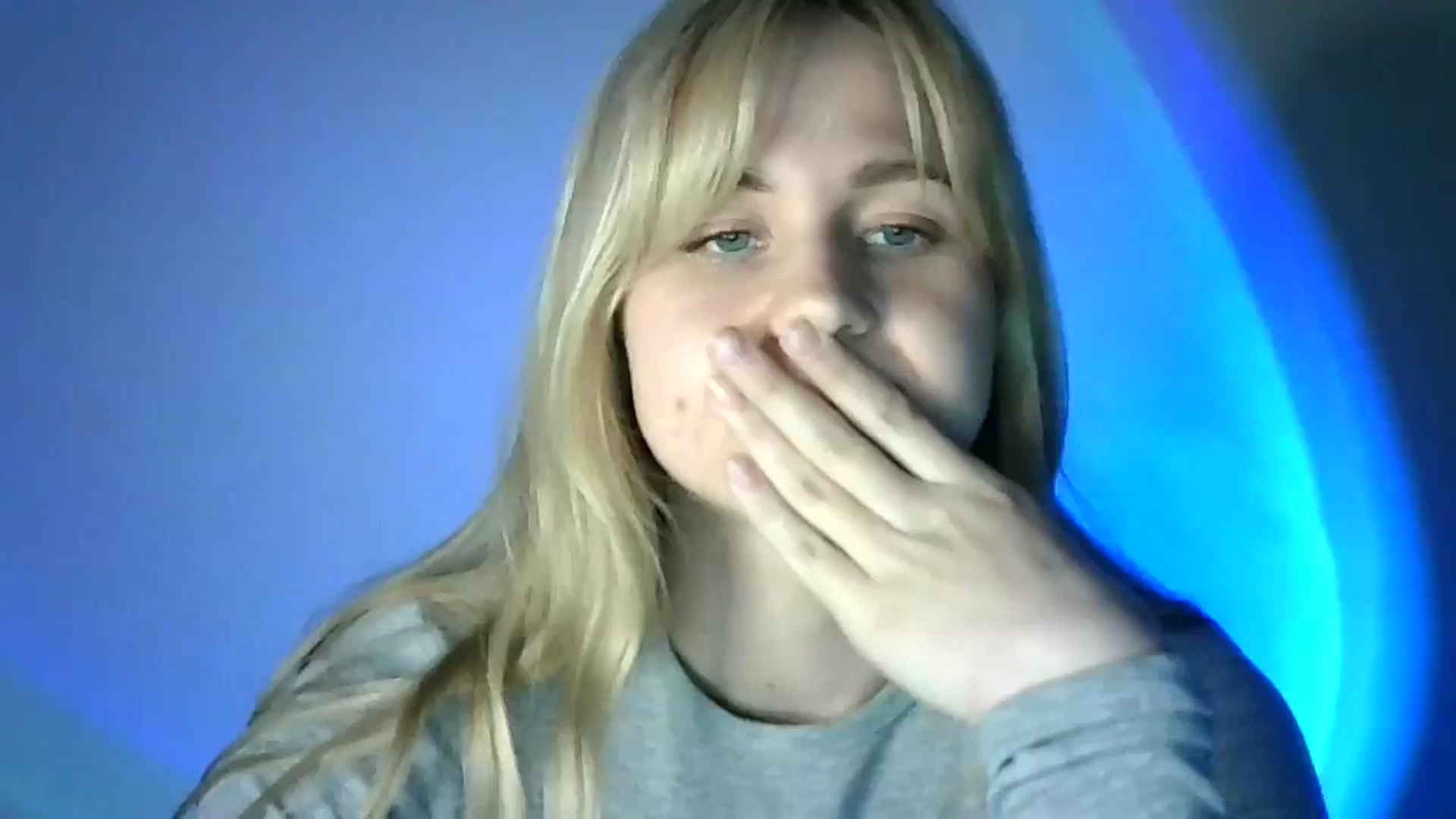 Gallery image thumbnail from Sweet_Lipsss_'s myfreecams stream on, 05/26/2025, 17:42 image 12 of 20