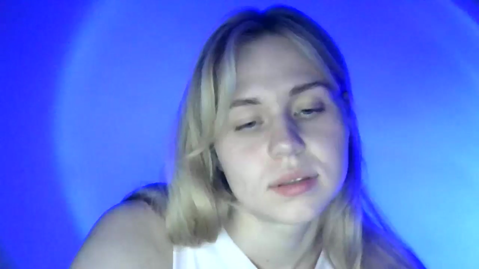 Gallery image thumbnail from Sweet_Lipsss_'s myfreecams stream on, 06/04/2025, 19:39 image 20 of 20