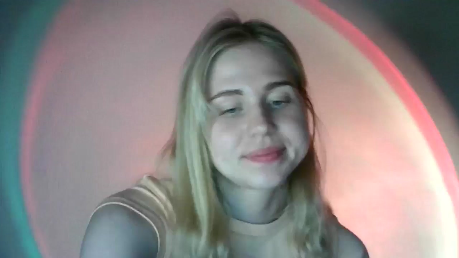 Gallery image thumbnail from Sweet_Lipsss_'s myfreecams stream on, 07/15/2025, 19:00 image 20 of 20