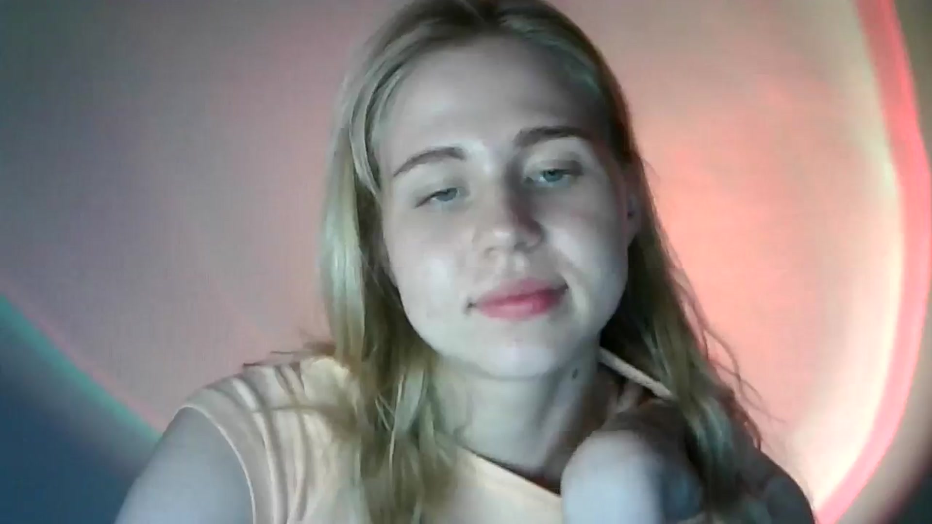 Gallery image thumbnail from Sweet_Lipsss_'s myfreecams stream on, 07/15/2025, 19:00 image 12 of 20