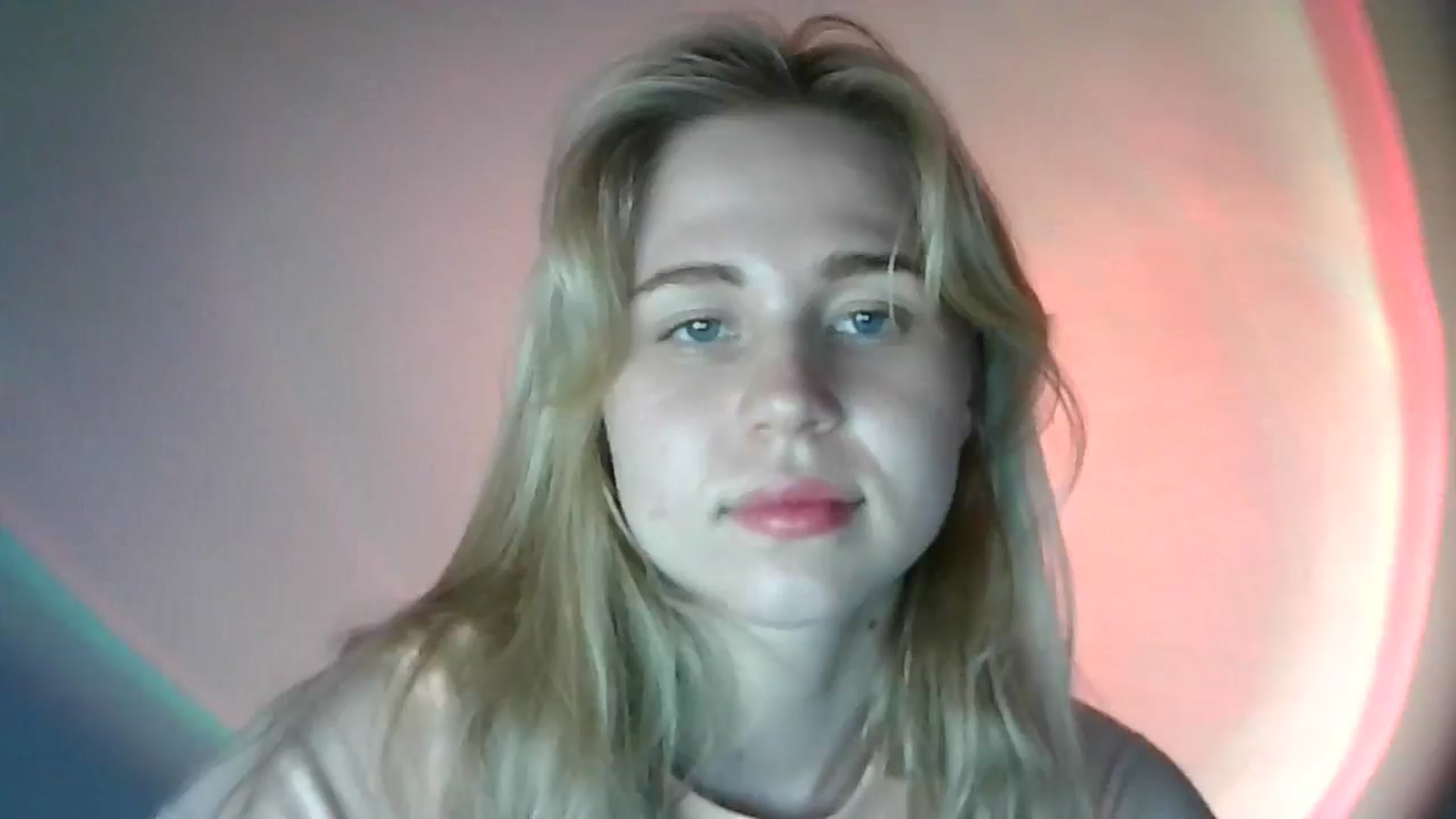 Gallery image thumbnail from Sweet_Lipsss_'s myfreecams stream on, 07/15/2025, 19:00 image 4 of 20