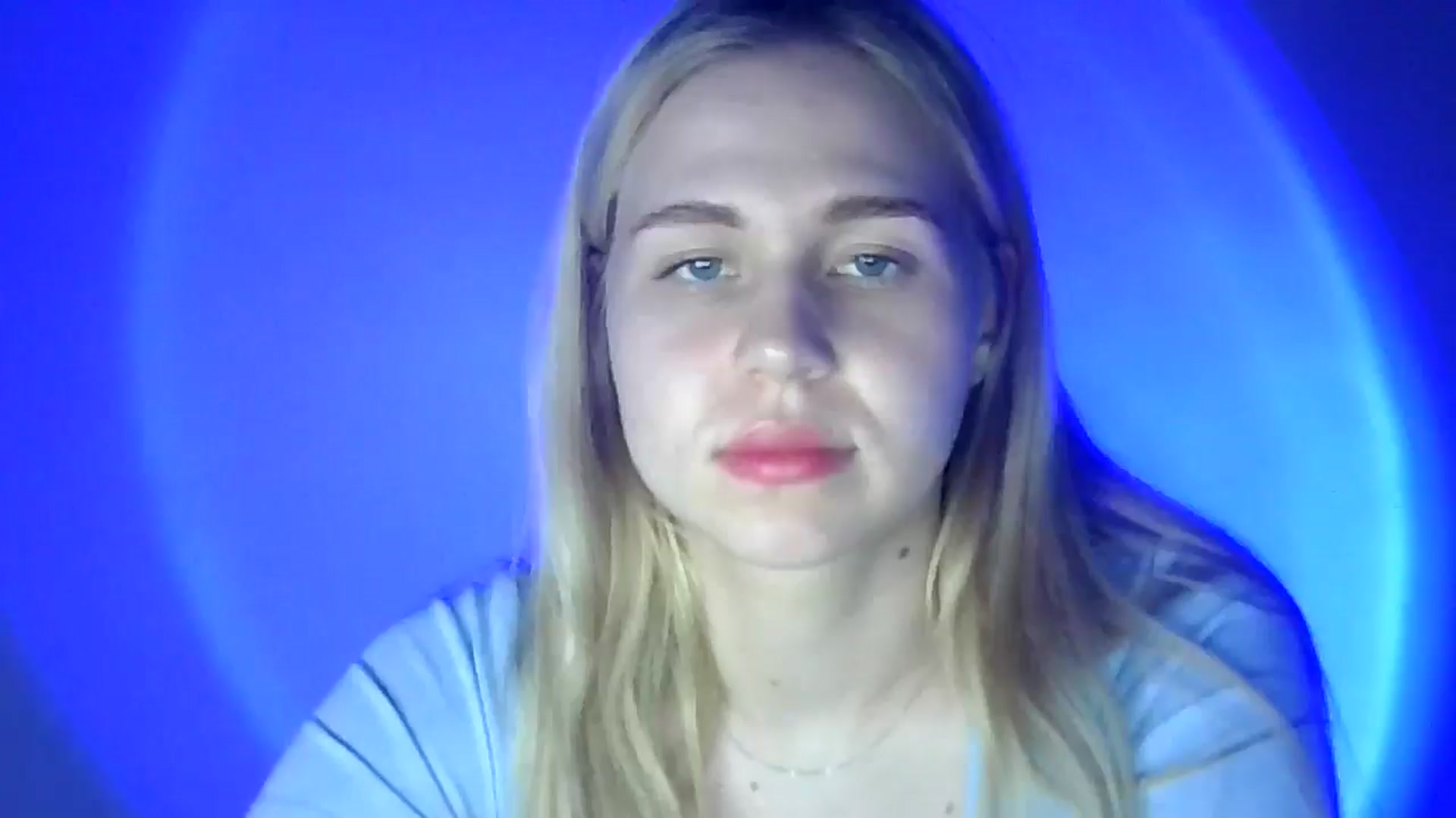 Gallery image thumbnail from Sweet_Lipsss_'s myfreecams stream on, 07/23/2025, 18:47 image 10 of 20