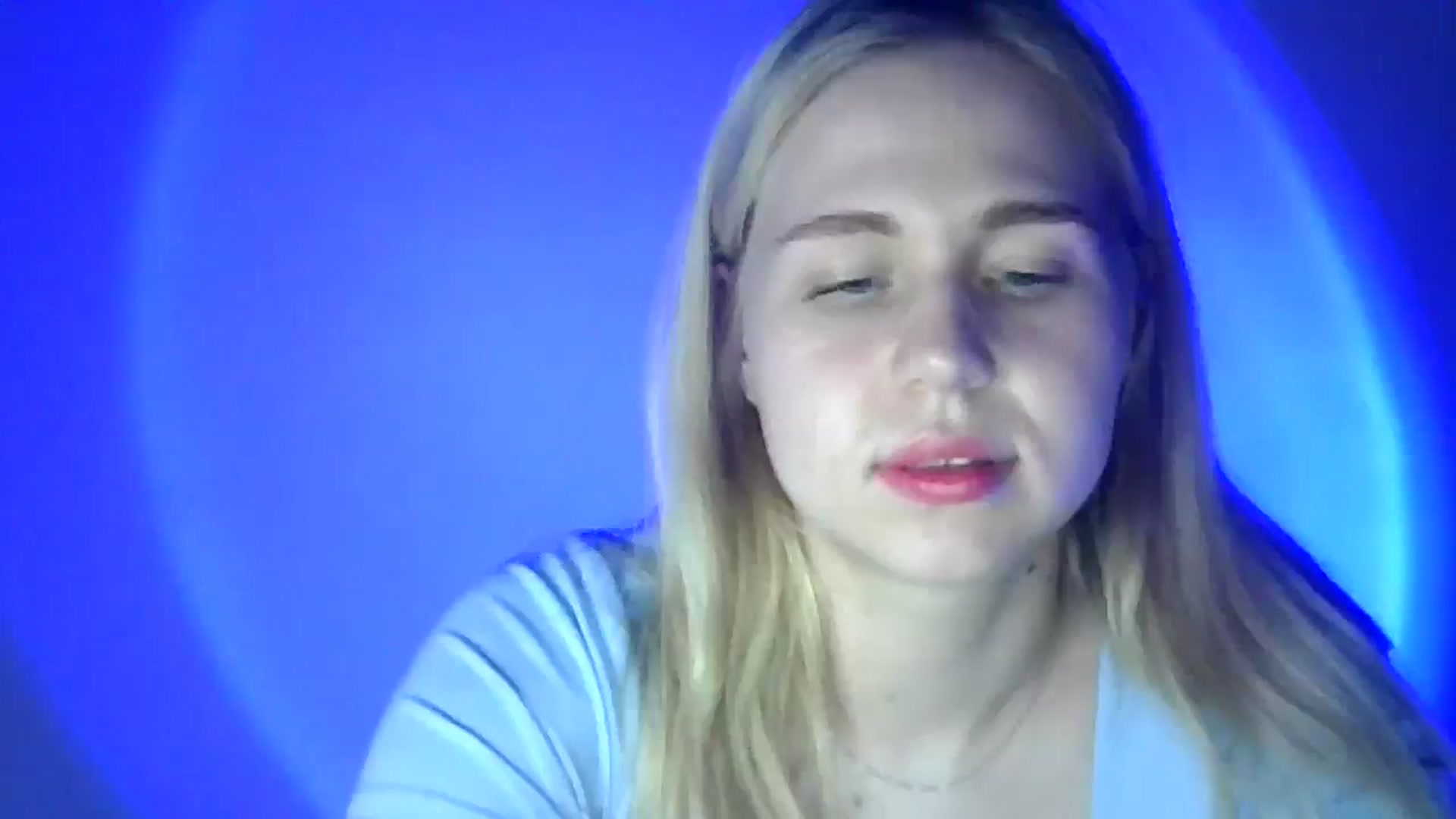 Gallery image thumbnail from Sweet_Lipsss_'s myfreecams stream on, 07/23/2025, 18:47 image 8 of 20