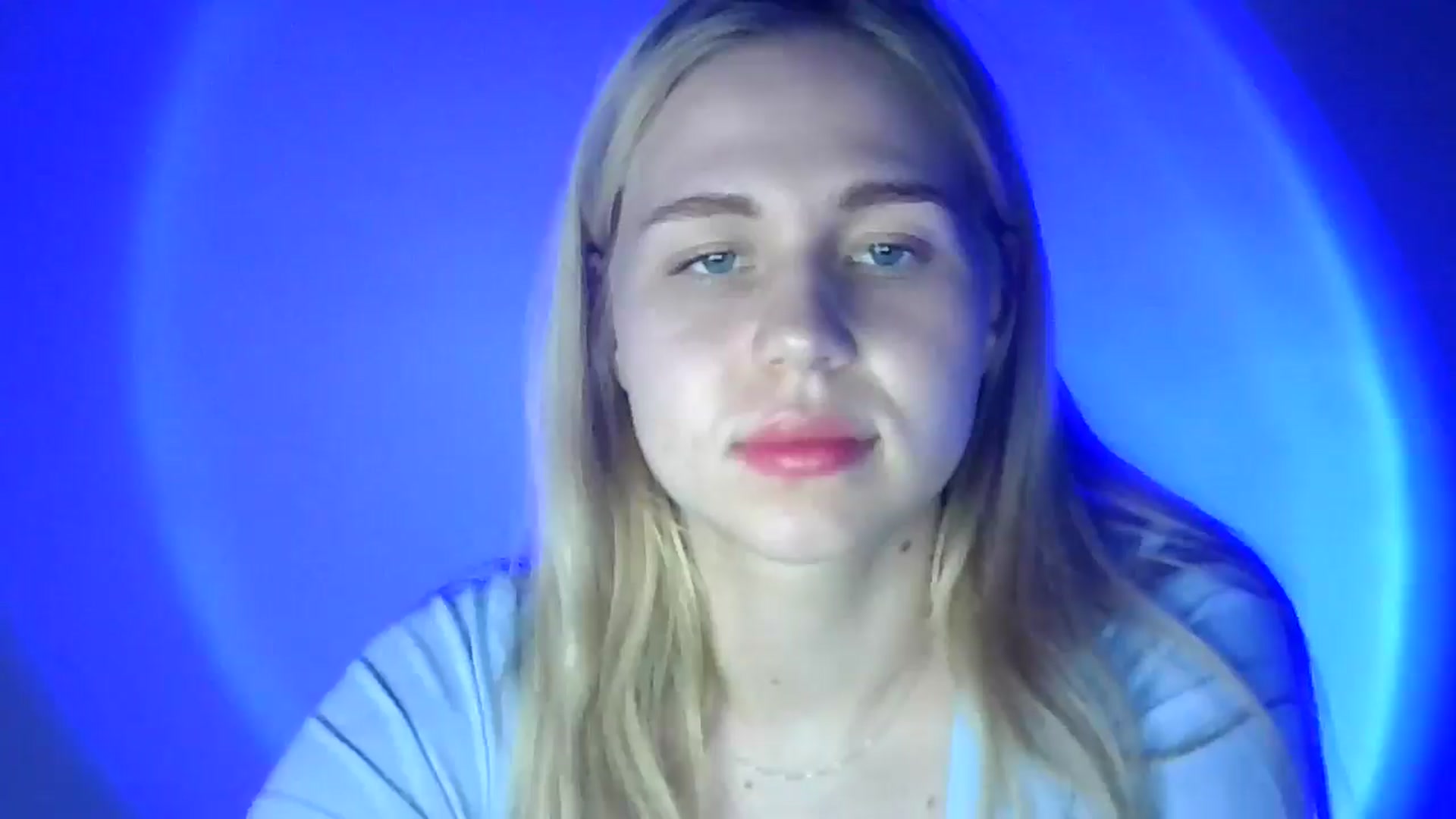 Gallery image thumbnail from Sweet_Lipsss_'s myfreecams stream on, 07/23/2025, 18:47 image 9 of 20