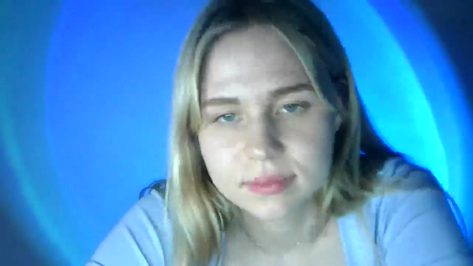 Gallery image thumbnail from Sweet_Lipsss_'s myfreecams stream on, 07/23/2025, 20:18 image 20 of 20
