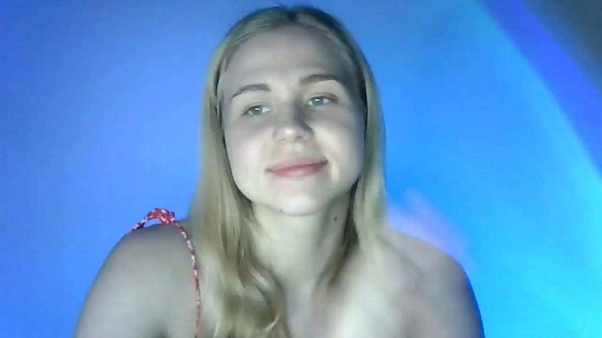 Gallery image thumbnail from Sweet_Lipsss_'s myfreecams stream on, 07/30/2025, 18:35 image 6 of 20