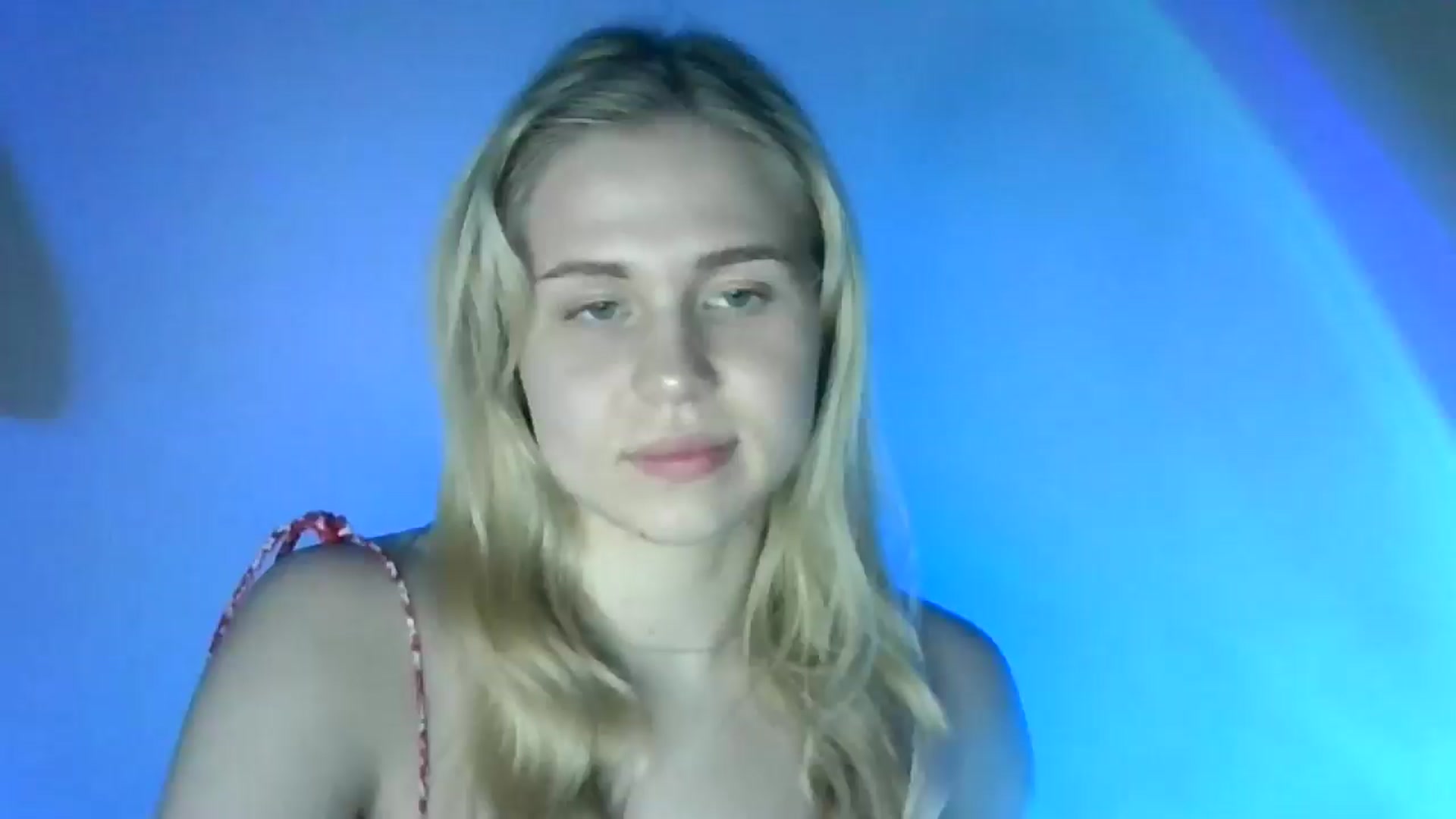 Gallery image thumbnail from Sweet_Lipsss_'s myfreecams stream on, 07/30/2025, 18:35 image 16 of 20