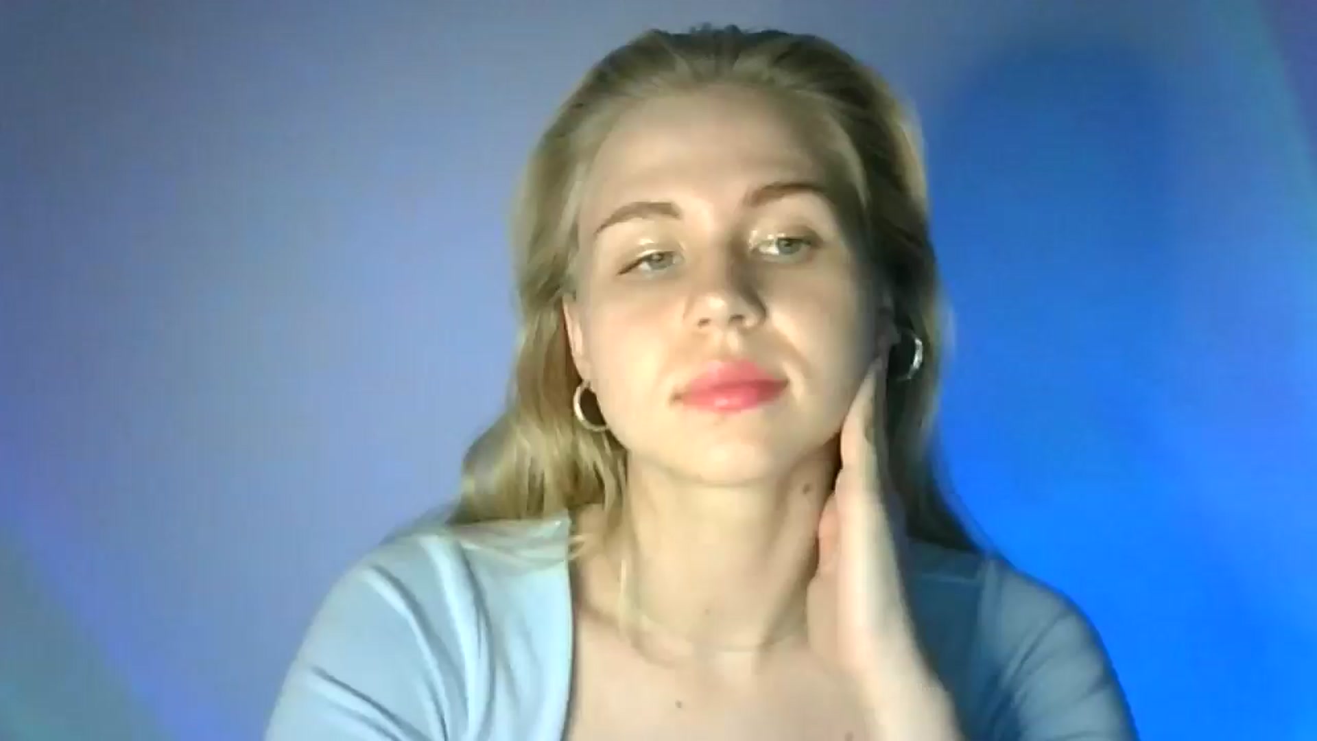 Gallery image thumbnail from Sweet_Lipsss_'s myfreecams stream on, 07/31/2025, 18:23 image 5 of 20