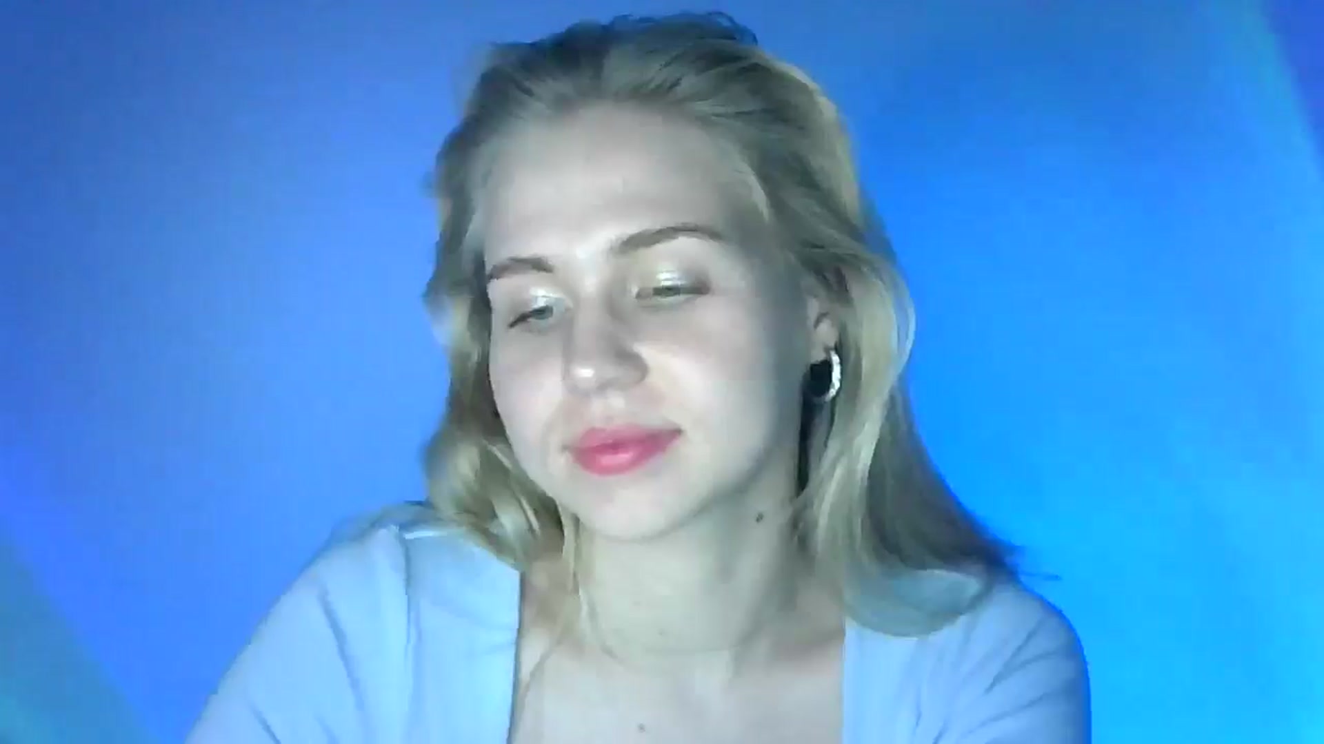 Gallery image thumbnail from Sweet_Lipsss_'s myfreecams stream on, 07/31/2025, 18:23 image 9 of 20