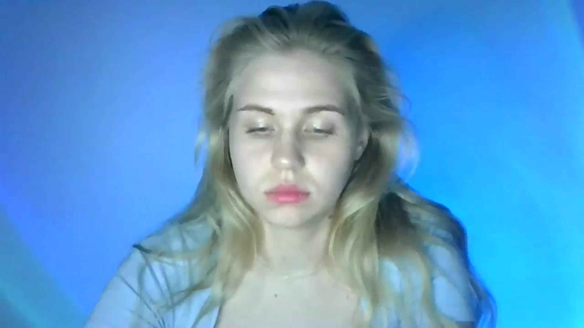 Gallery image thumbnail from Sweet_Lipsss_'s myfreecams stream on, 07/31/2025, 19:26 image 16 of 20