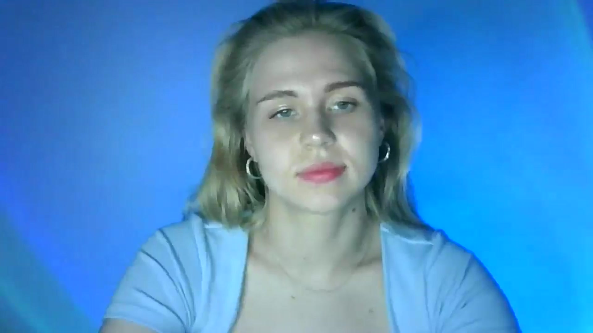 Gallery image thumbnail from Sweet_Lipsss_'s myfreecams stream on, 07/31/2025, 19:26 image 4 of 20