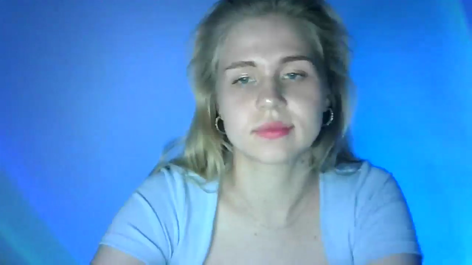 Gallery image thumbnail from Sweet_Lipsss_'s myfreecams stream on, 07/31/2025, 19:26 image 2 of 20