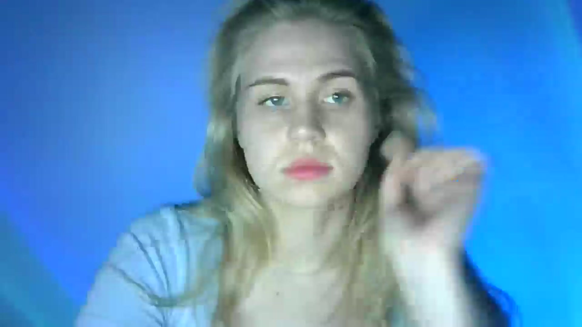 Gallery image thumbnail from Sweet_Lipsss_'s myfreecams stream on, 07/31/2025, 19:26 image 18 of 20