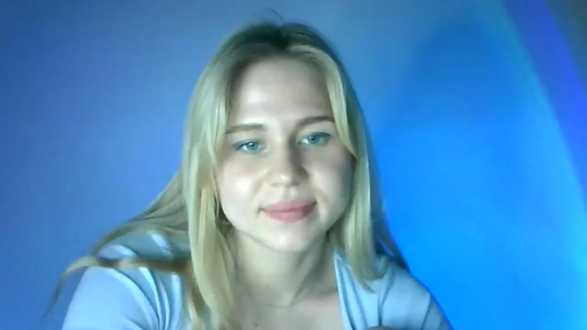 Gallery image thumbnail from Sweet_Lipsss_'s myfreecams stream on, 08/10/2025, 18:52 image 19 of 20