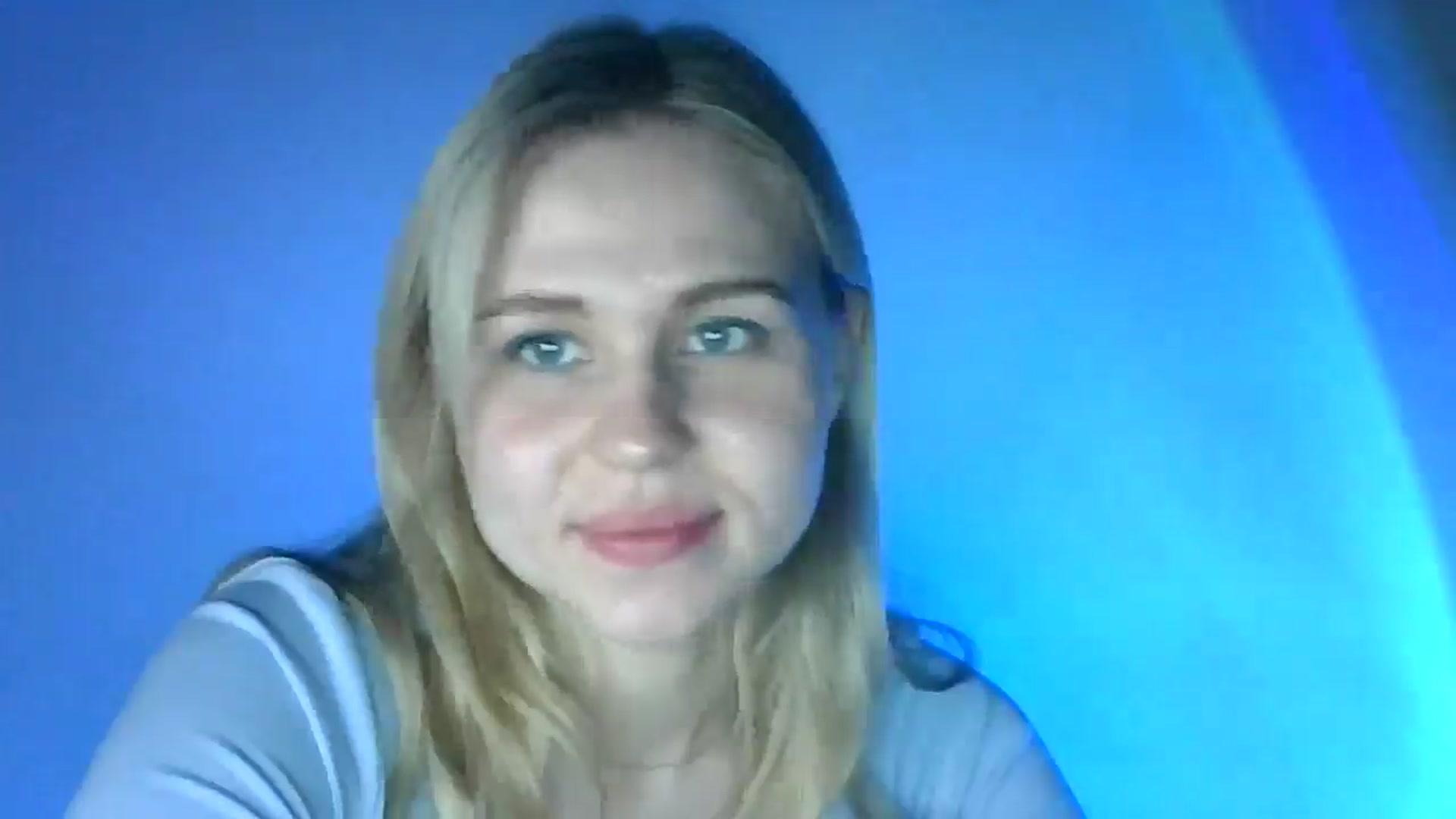 Gallery image thumbnail from Sweet_Lipsss_'s myfreecams stream on, 08/10/2025, 18:52 image 5 of 20
