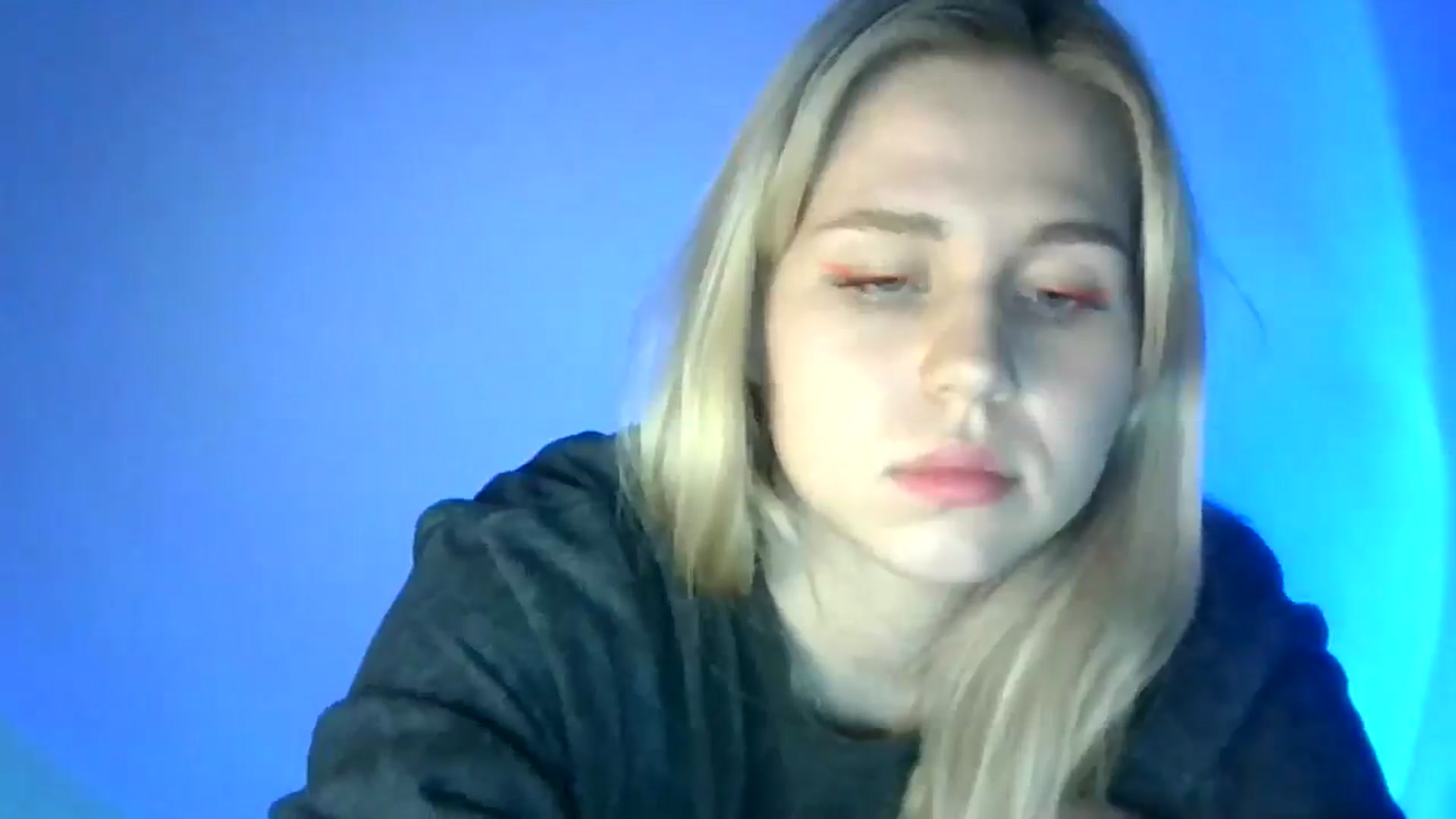 Gallery image thumbnail from Sweet_Lipsss_'s myfreecams stream on, 08/13/2025, 19:53 image 17 of 20