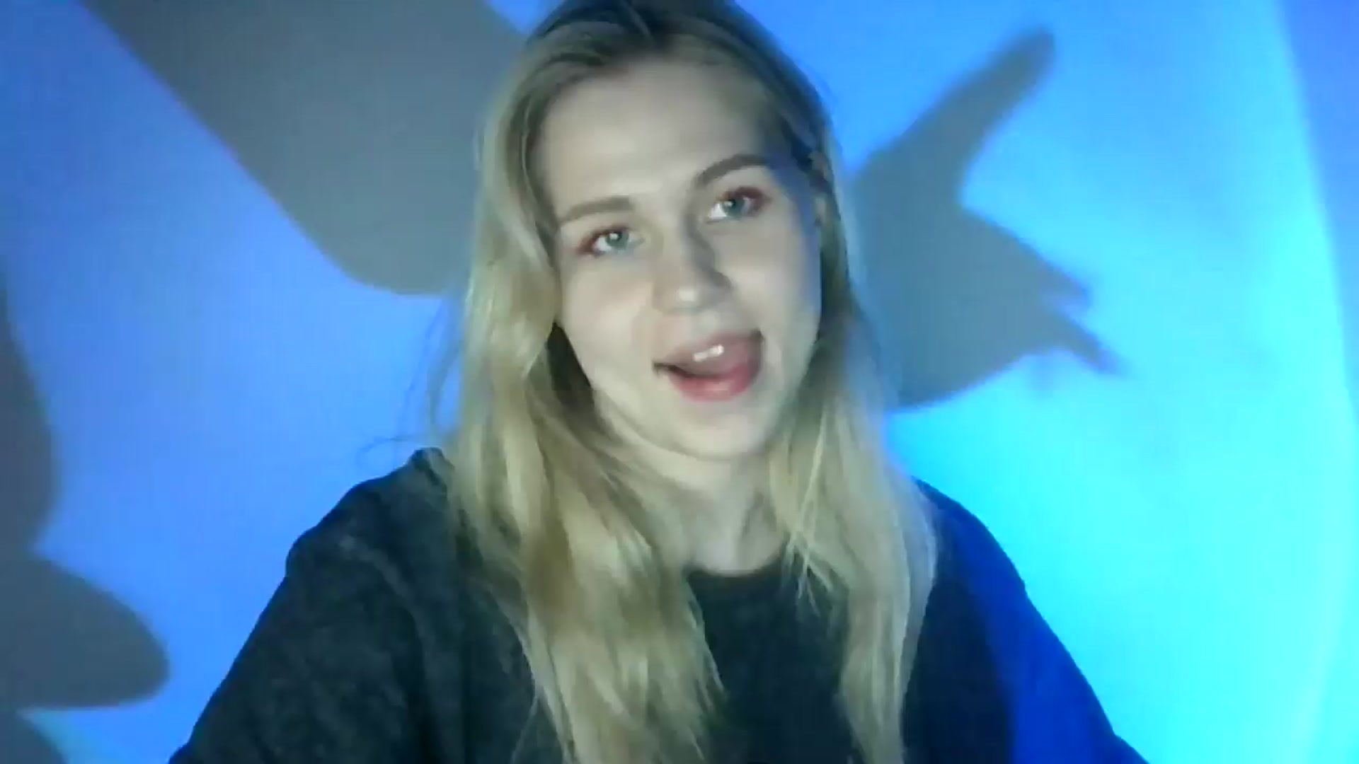 Gallery image thumbnail from Sweet_Lipsss_'s myfreecams stream on, 08/13/2025, 19:53 image 11 of 20