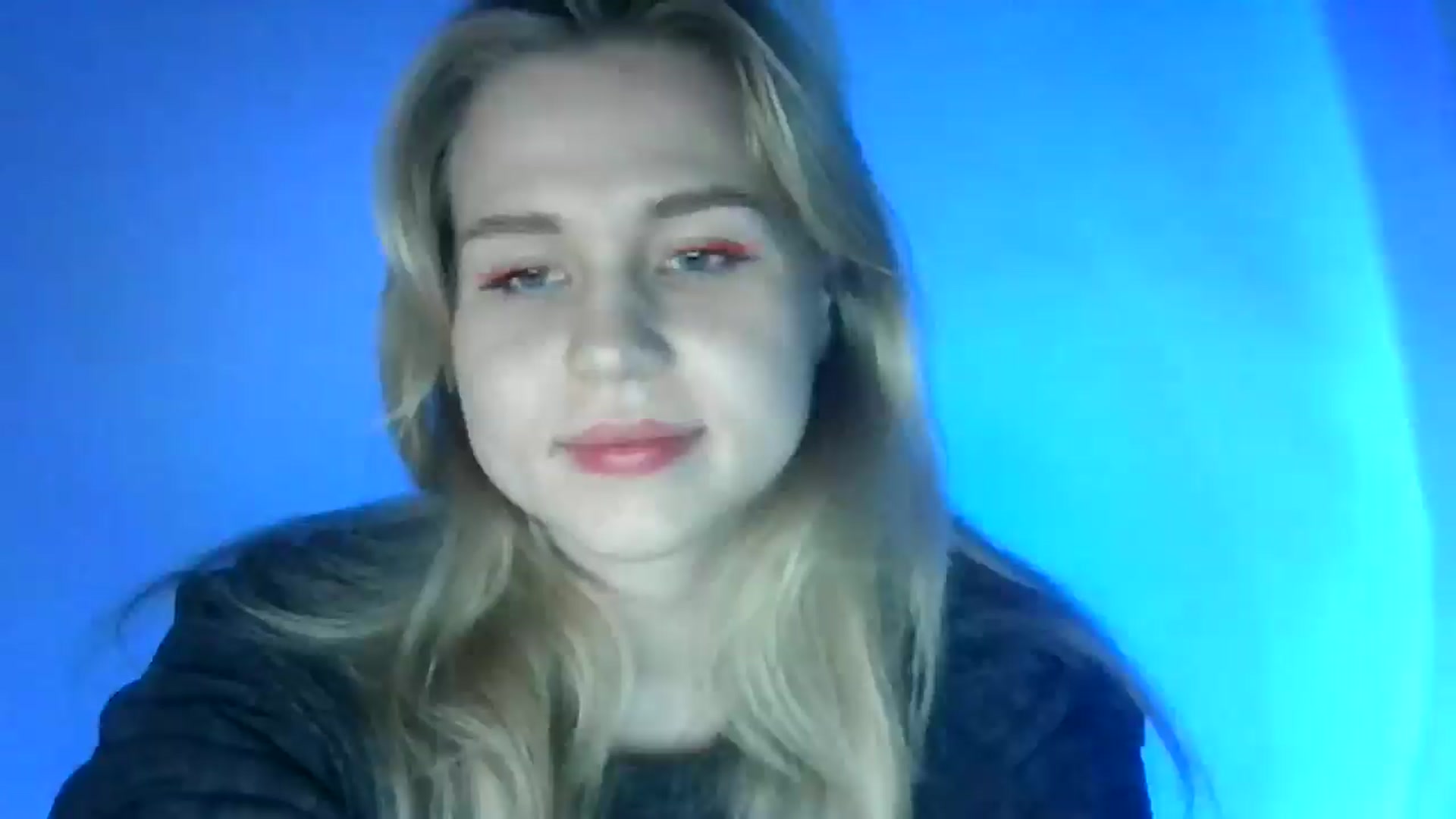 Gallery image thumbnail from Sweet_Lipsss_'s myfreecams stream on, 08/13/2025, 19:53 image 4 of 20
