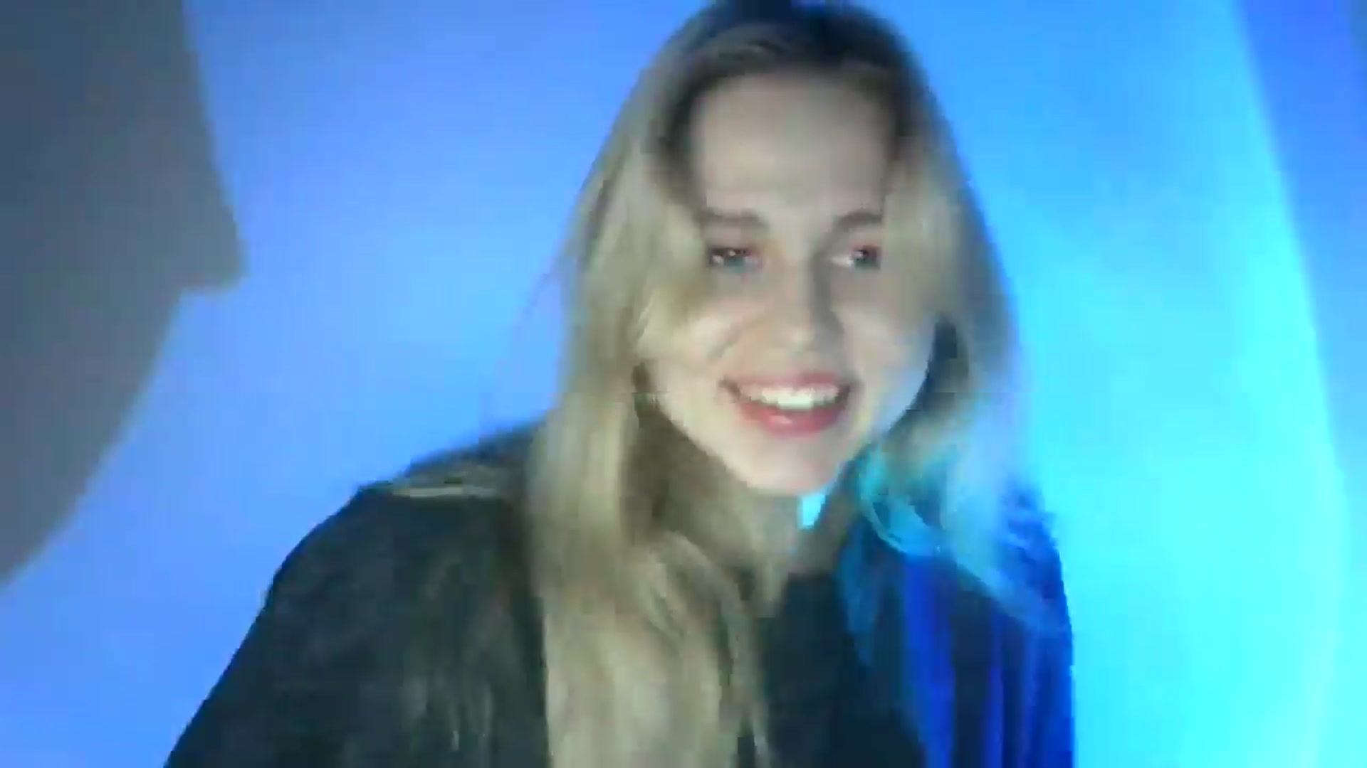 Gallery image thumbnail from Sweet_Lipsss_'s myfreecams stream on, 08/13/2025, 19:53 image 2 of 20