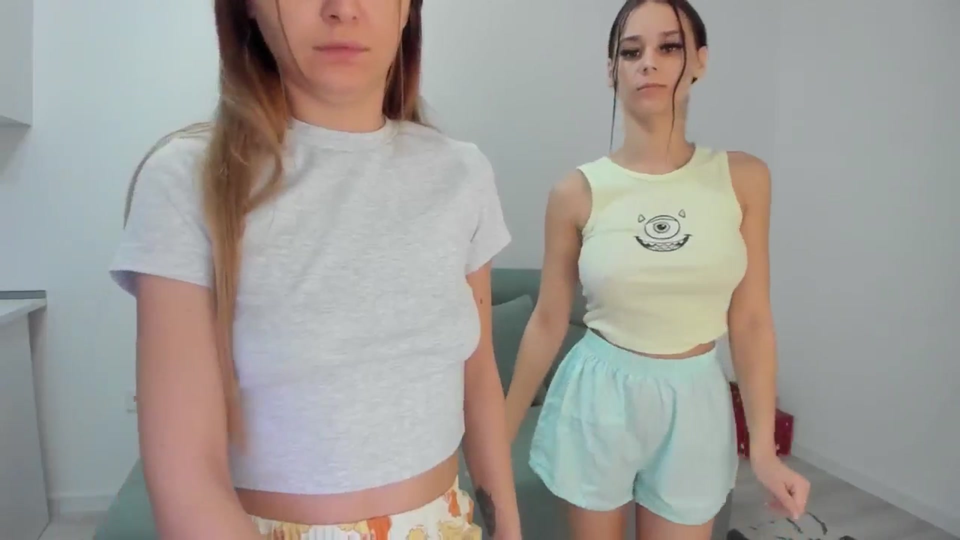 Gallery image thumbnail from Sweet_Lola's myfreecams stream on, 01/28/2026, 24:28 image 13 of 20