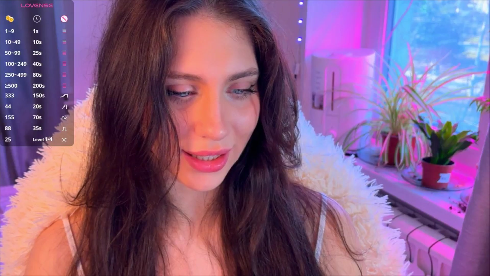 Gallery image thumbnail from Sweet_Luna's myfreecams stream on, 03/30/2026, 06:53 image 6 of 20