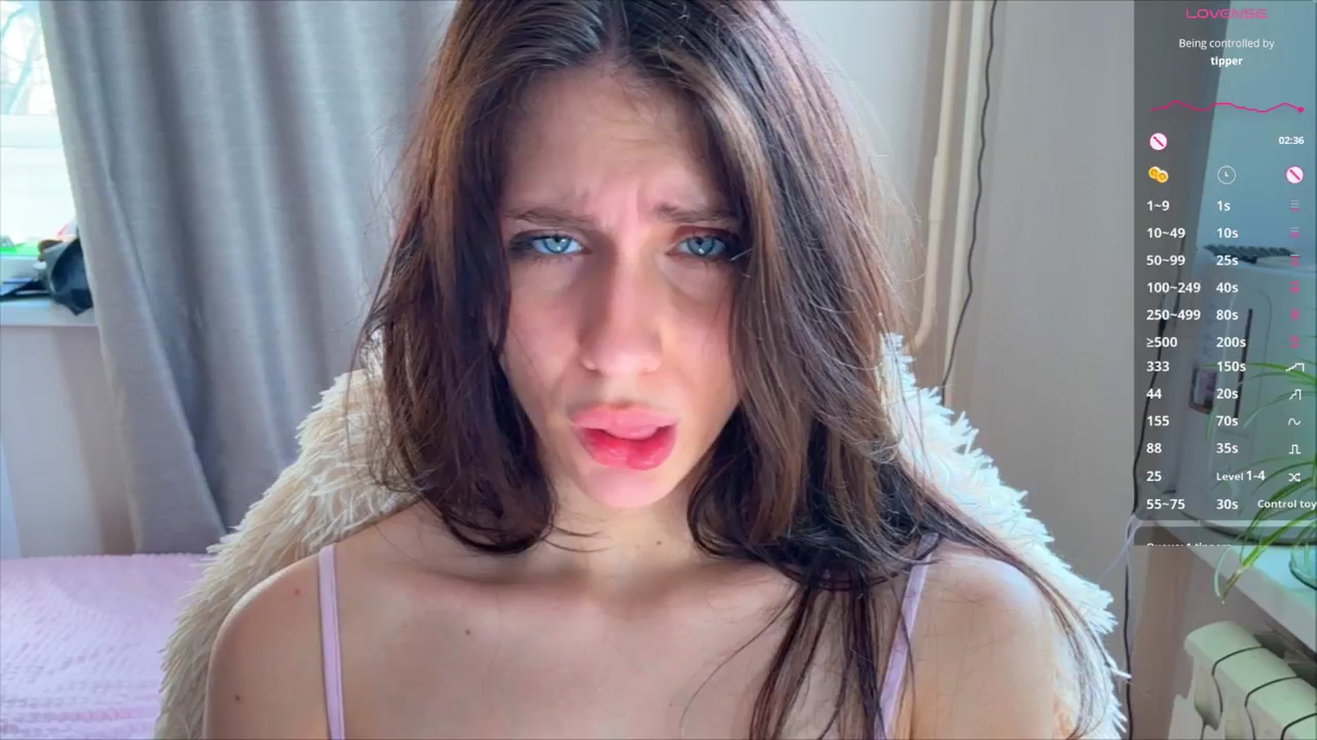 Gallery image thumbnail from Sweet_Luna's myfreecams stream on, 04/03/2026, 09:35 image 19 of 20