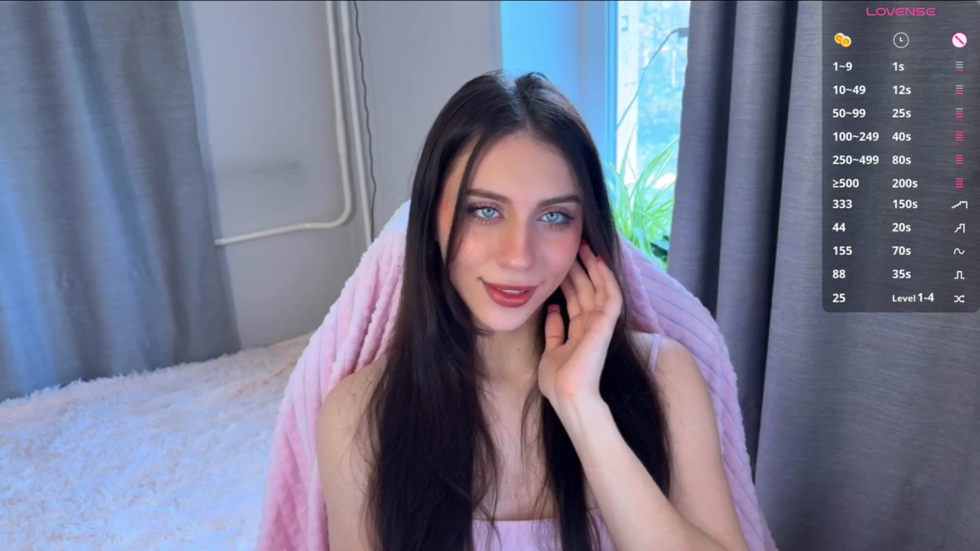 Gallery image thumbnail from Sweet_Luna's myfreecams stream on, 04/13/2026, 04:55 image 6 of 20